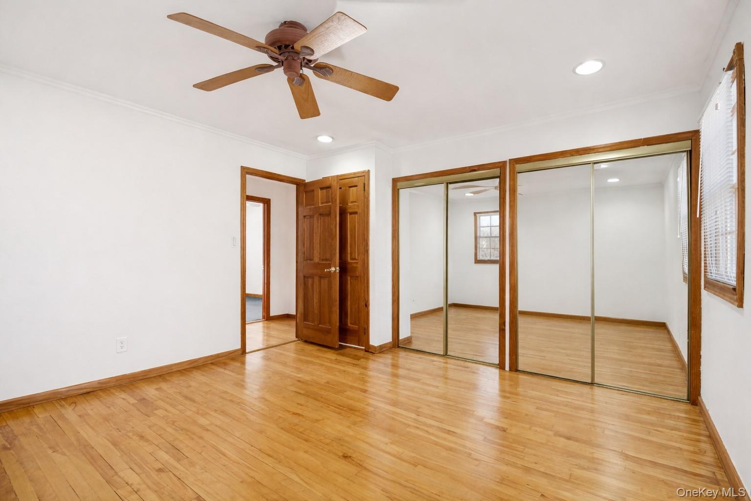 #16 photo, 4 Oakley Drive, सफ़ोक काउंटी Huntington Station , NY 11746