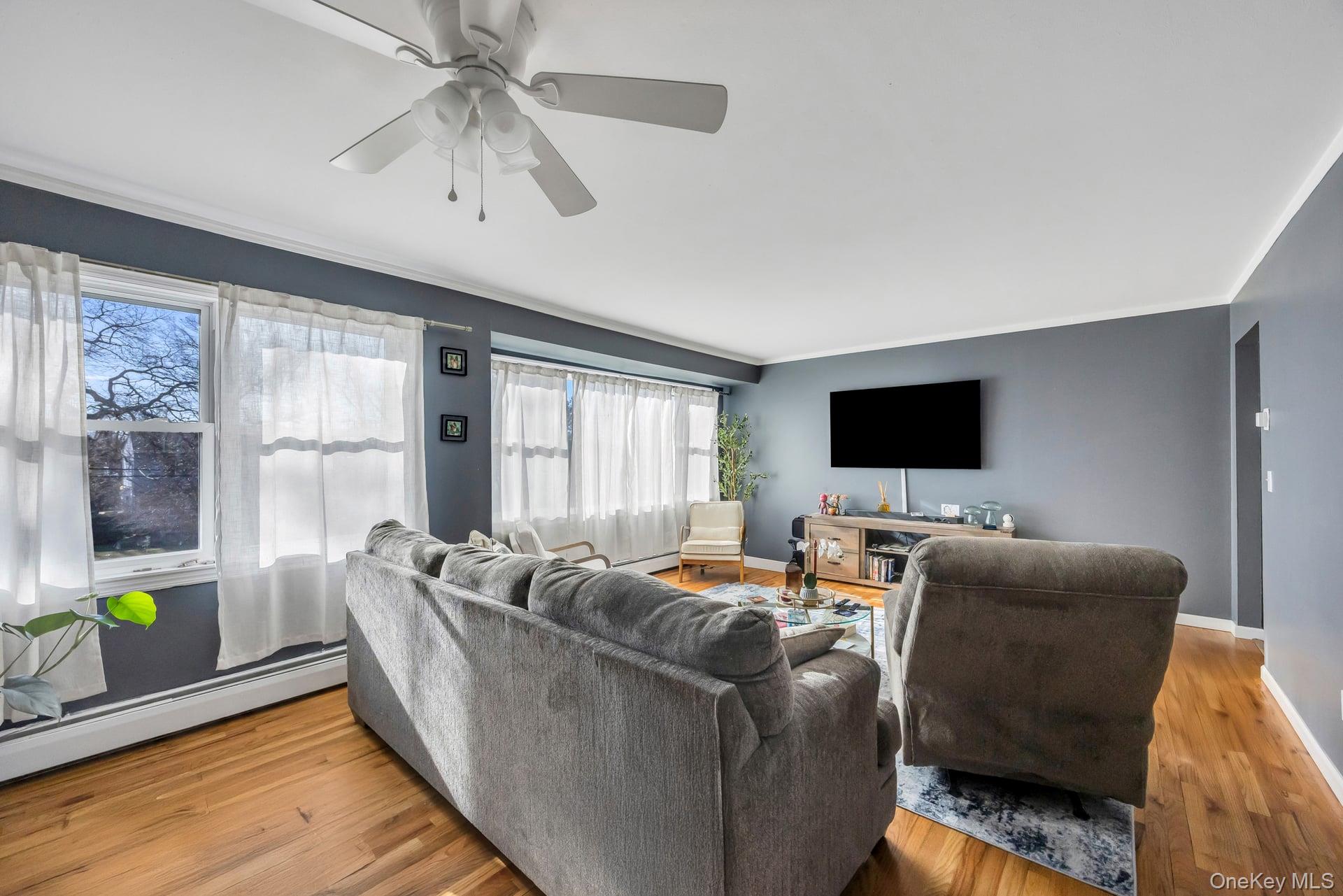 #11 photo, 11 Marlo Lane, 롱 아일랜드 Hauppauge , NY 11788