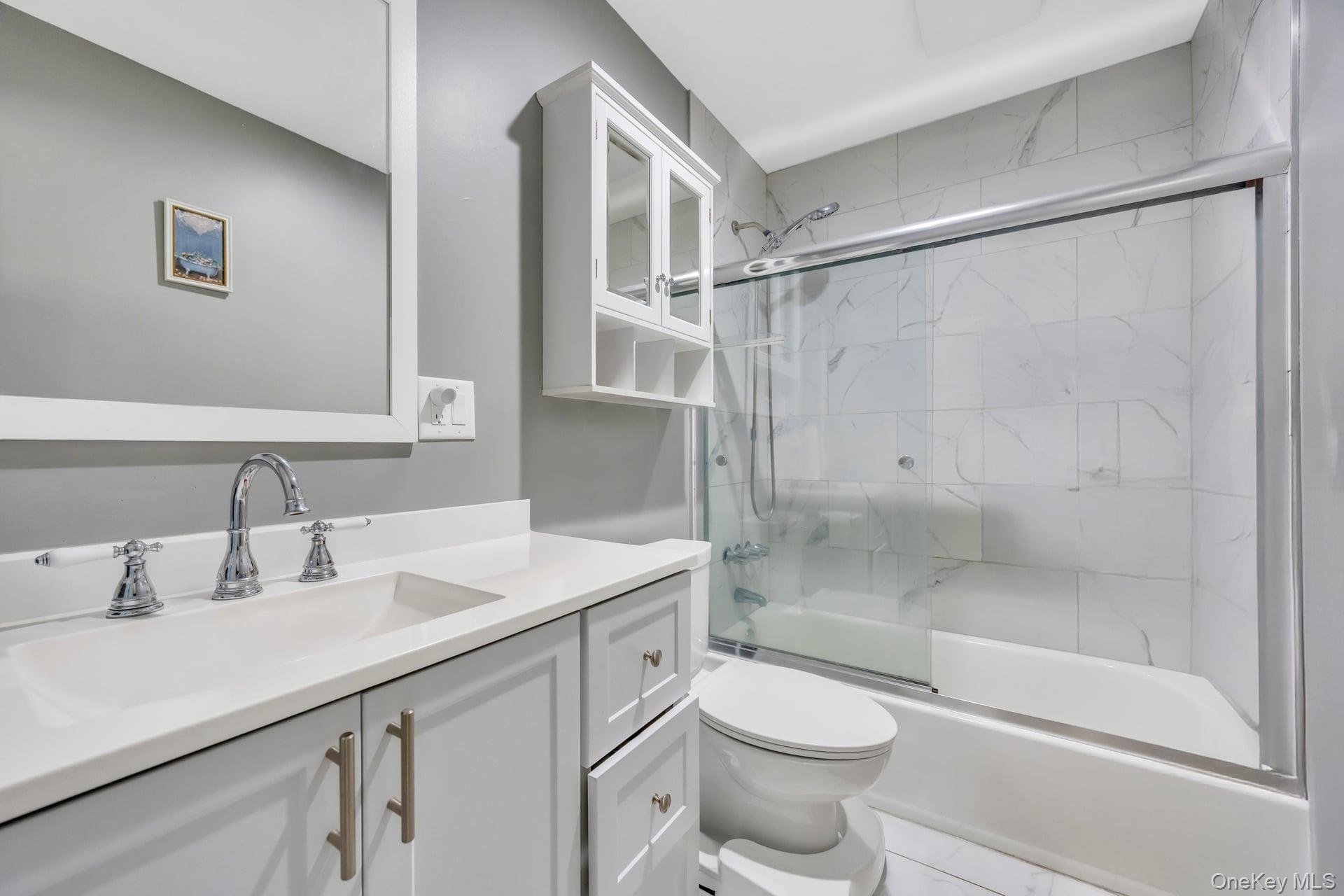 #18 photo, 11 Marlo Lane, 롱 아일랜드 Hauppauge , NY 11788