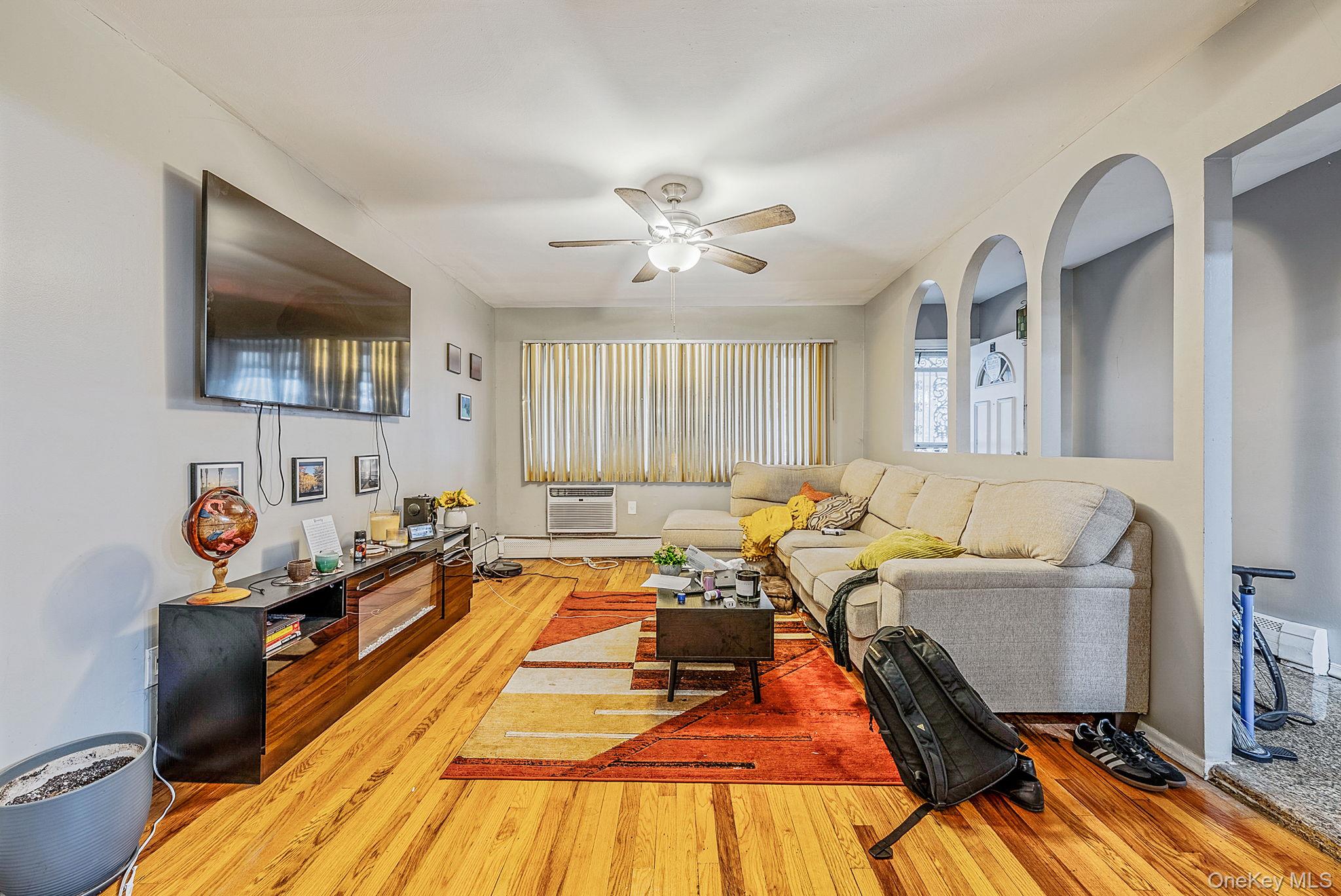 #11 photo, 2070 Ralph Avenue, Brooklyn , NY 11234