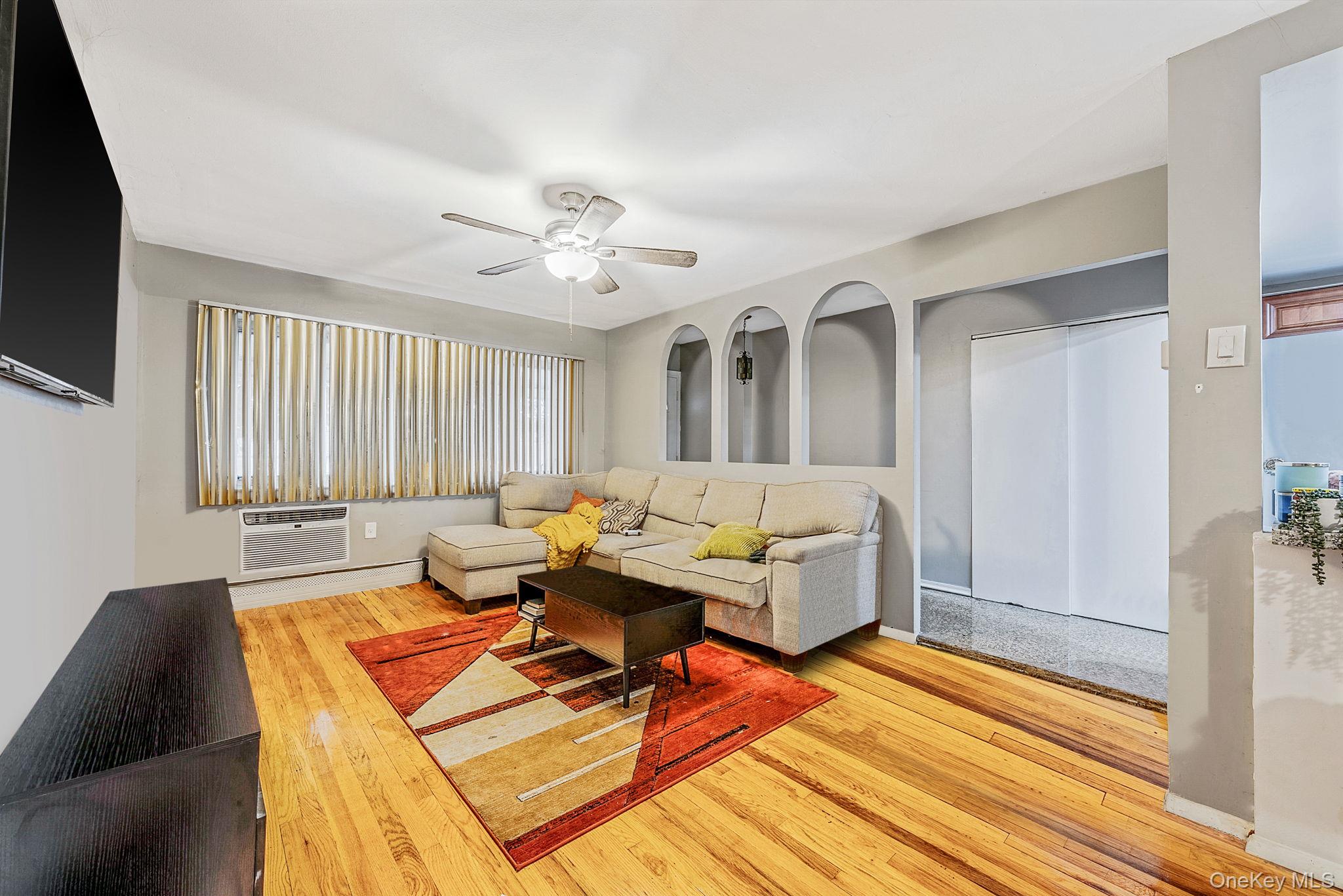 #14 photo, 2070 Ralph Avenue, Brooklyn , NY 11234