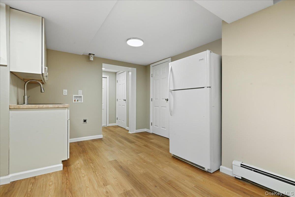 #20 photo, 160 Argyle Avenue, Uniondale , NY 11553