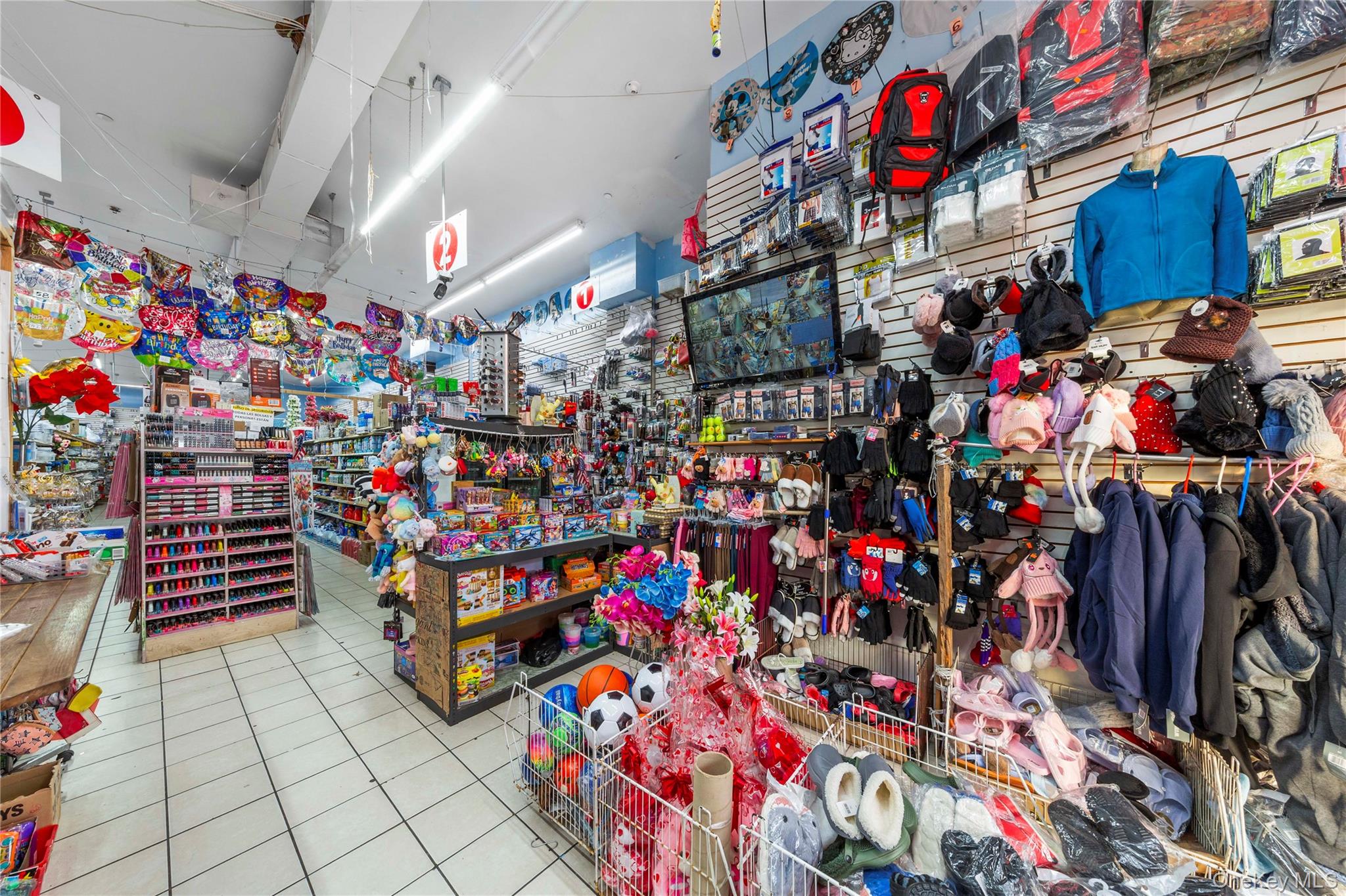 #7 photo, 99-15 Northern Boulevard, 皇后区 Corona , NY 11368