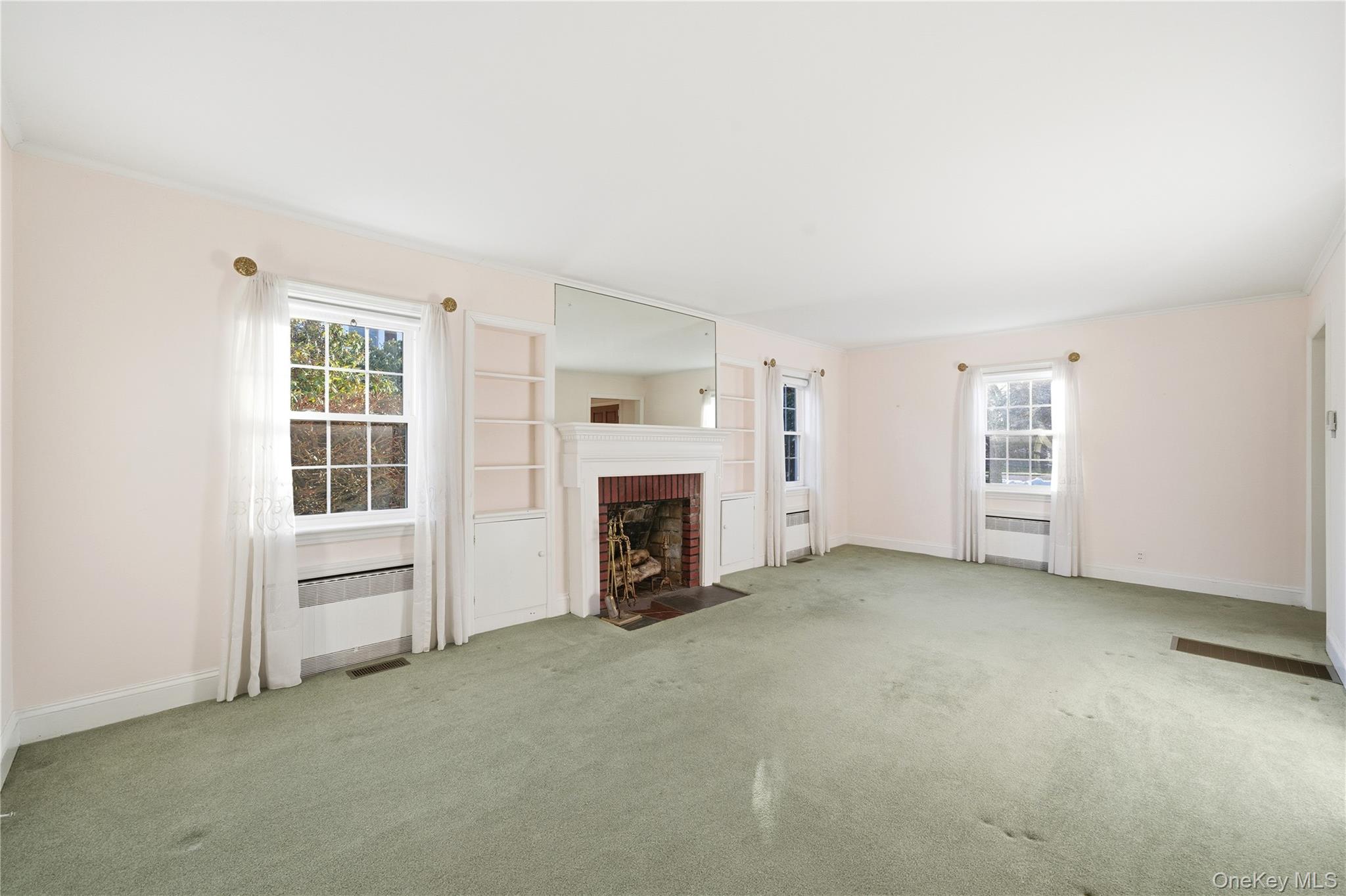 #20 photo, 239 Greene Avenue, सफ़ोक काउंटी Sayville , NY 11782