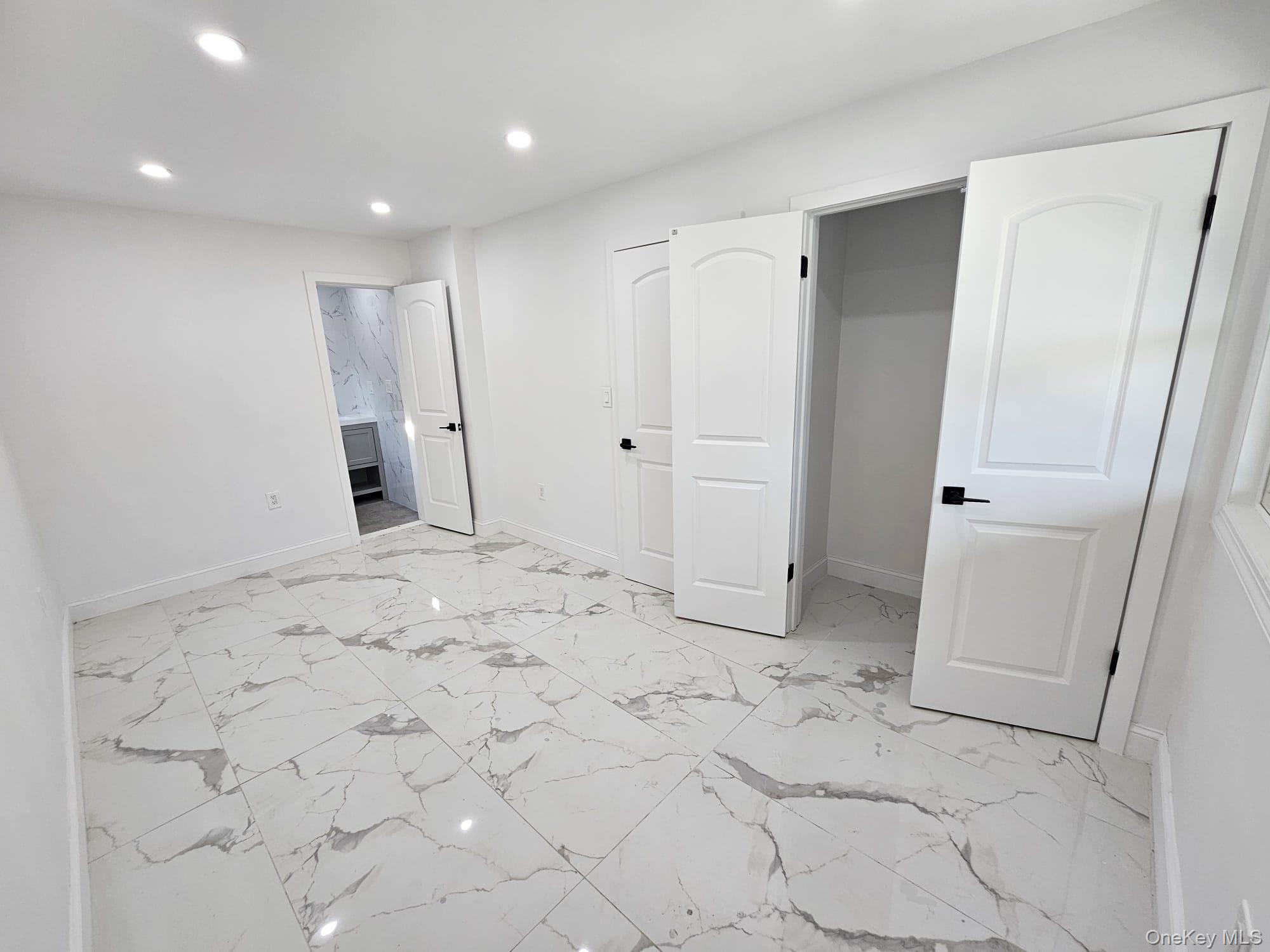 #17 photo, 52 Crystal Beach Boulevard, 东长岛 Moriches , NY 11955