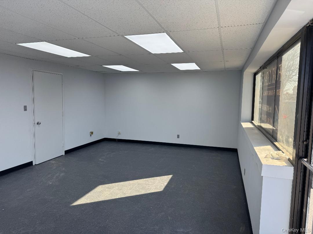 #3 photo, 91 A Moffitt Boulevard, سوفولك Bay Shore , NY 11706