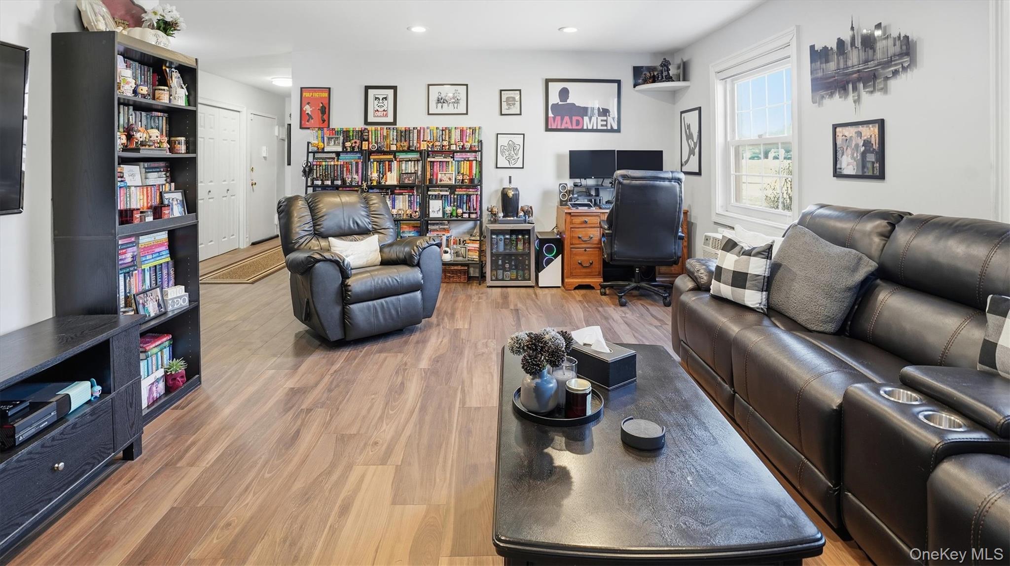 #6 photo, 460 Old Town Road, सफ़ोक काउंटी Port Jefferson Station , NY 11766