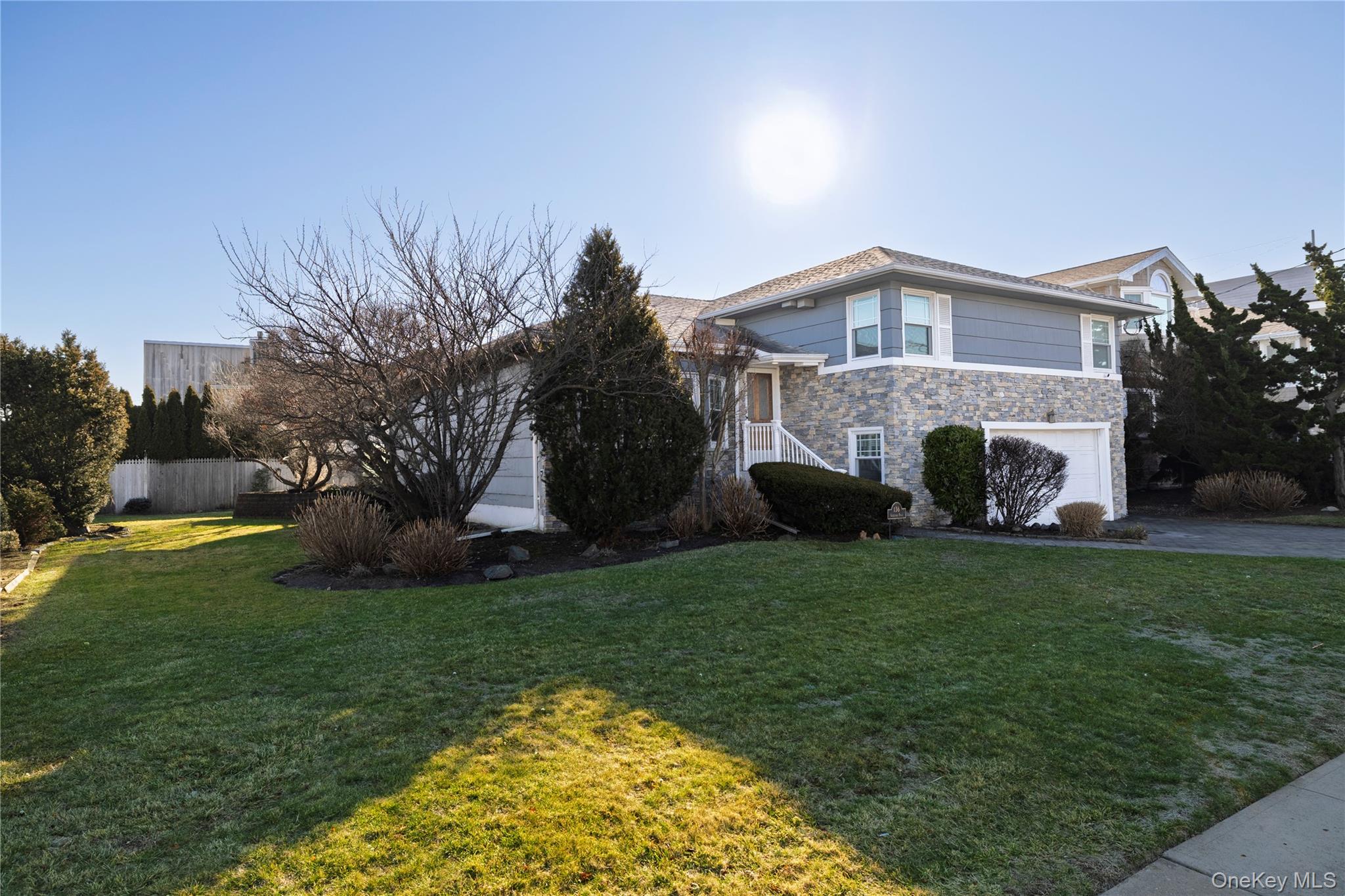 #3 photo, 136 Greenway Road, 롱 아일랜드 Lido Beach , NY 11561