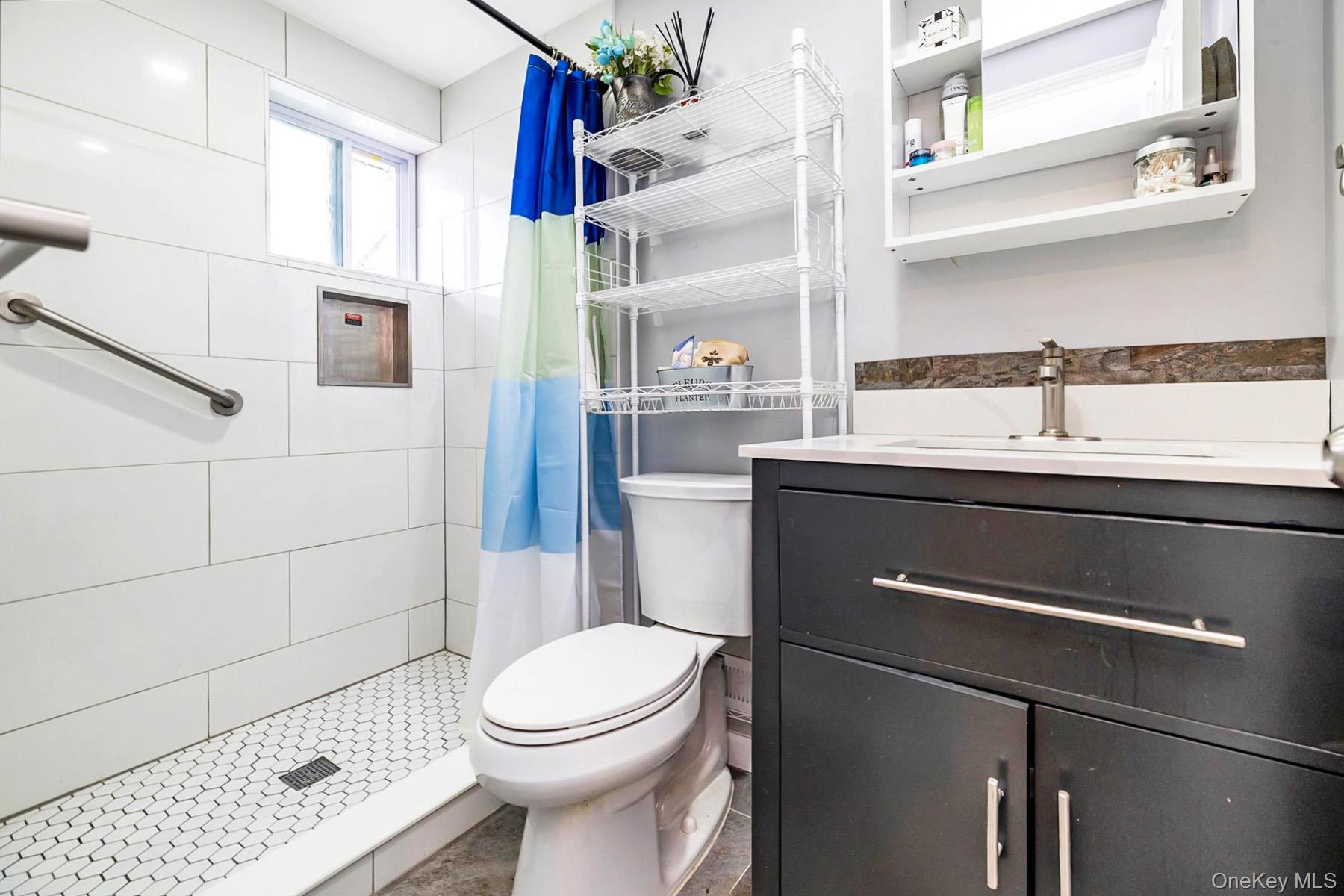 #15 photo, 312 W 20th Street, सफ़ोक काउंटी Deer Park , NY 11729