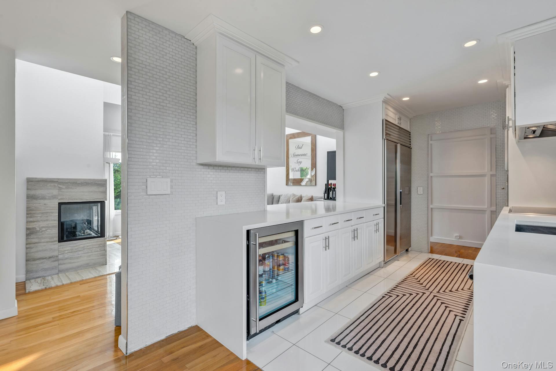 #6 photo, 33 Old Canoe Place Road, Hampton Bays , NY 11946