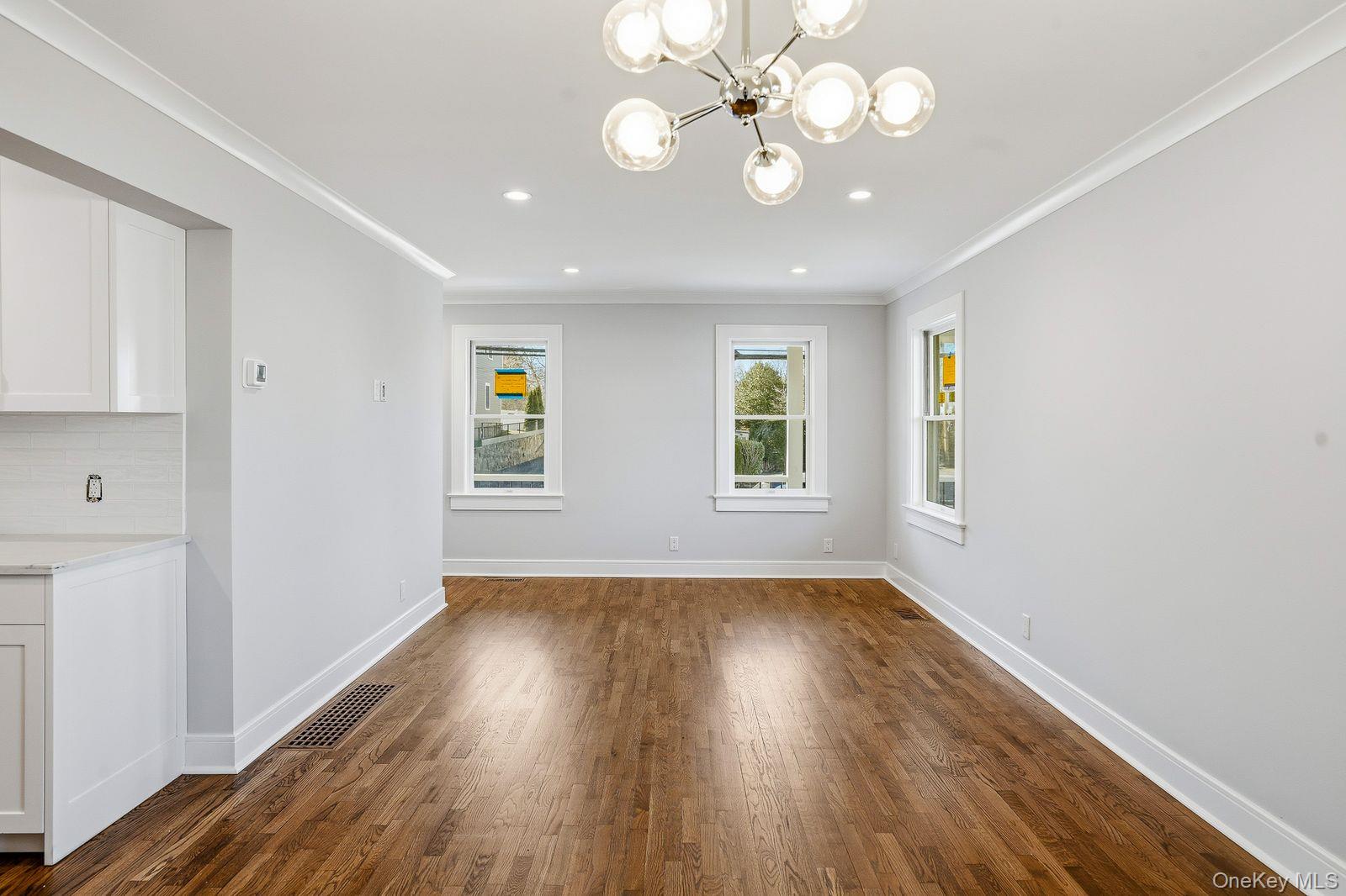 #5 photo, 71 Henry Avenue, 뉴욕주 Harrison , NY 10528