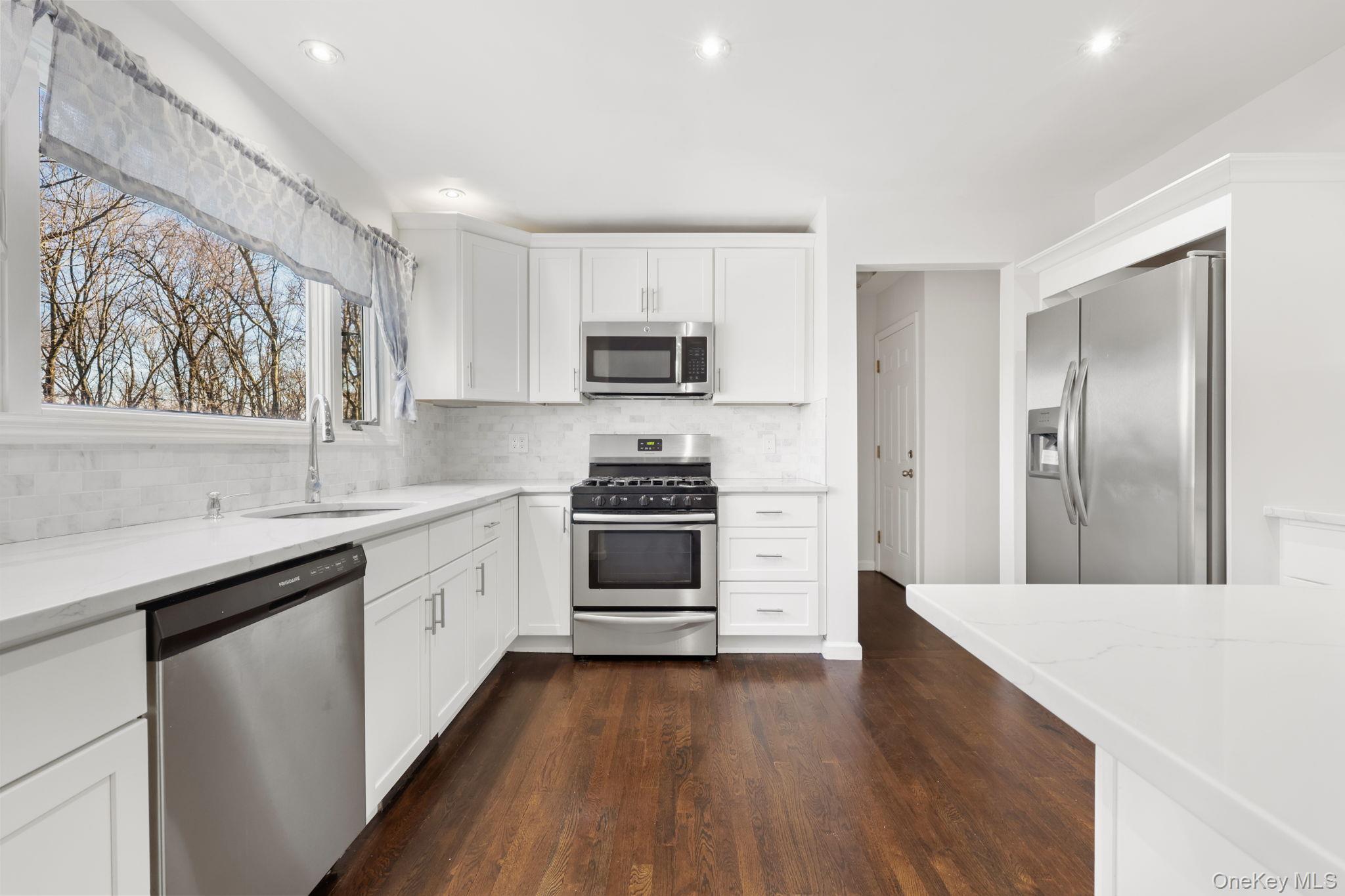 #8 photo, 25 Highland Terrace, Pleasantville , NY 10570