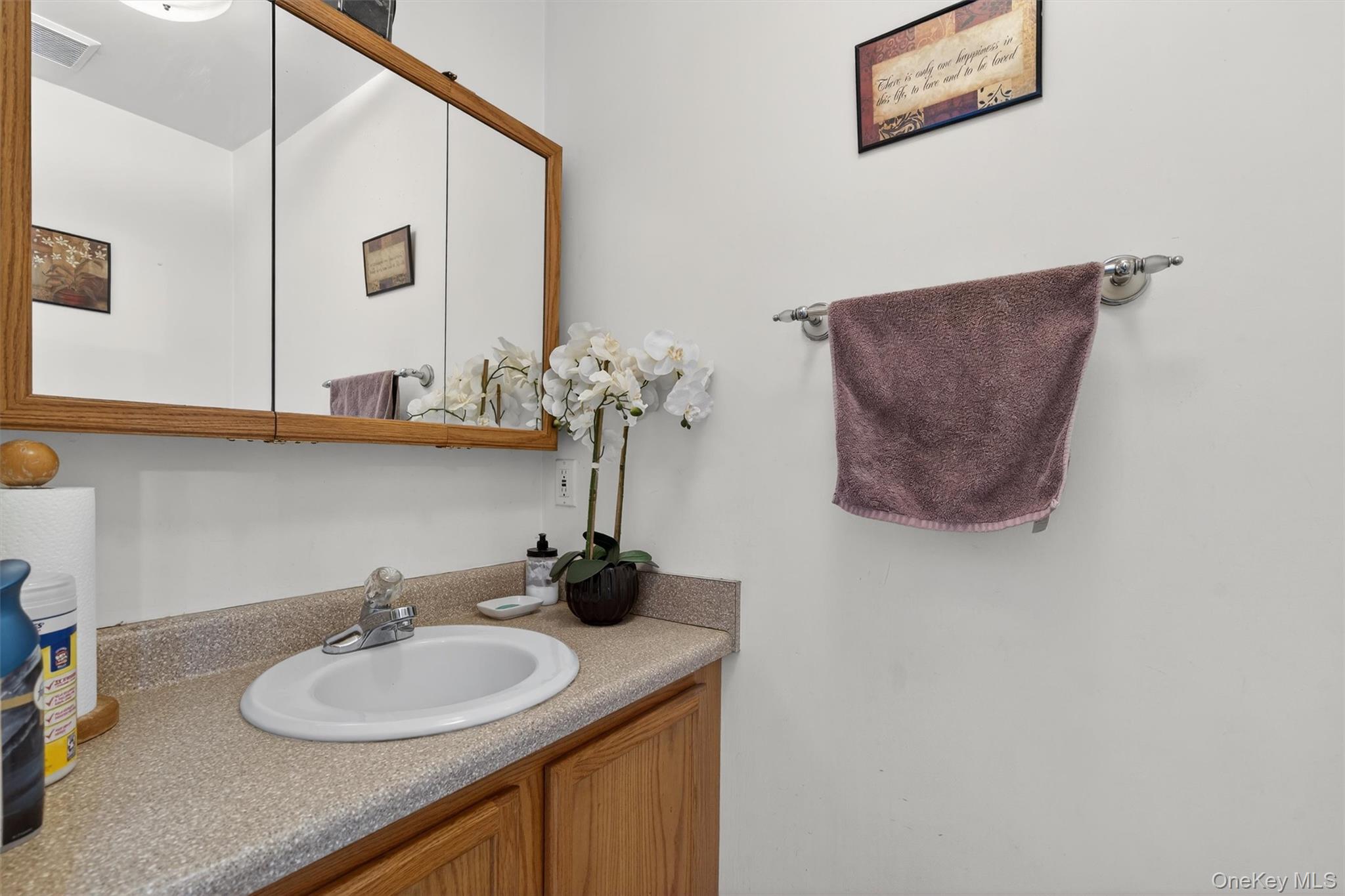 #17 photo, 44 Church Street, Port Jervis , NY 12771