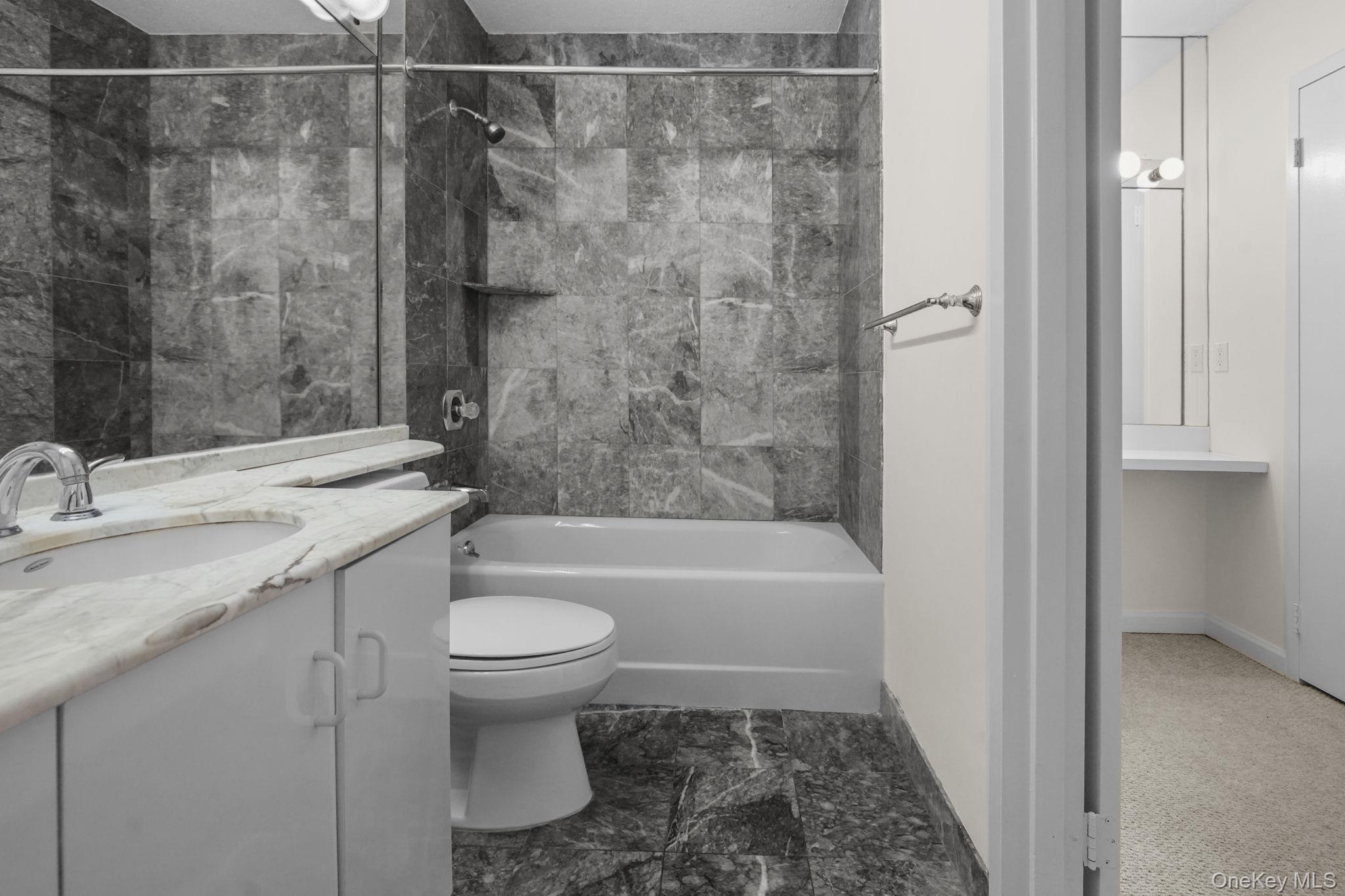 #12 photo, 4 Martine Avenue, White Plains , NY 10606