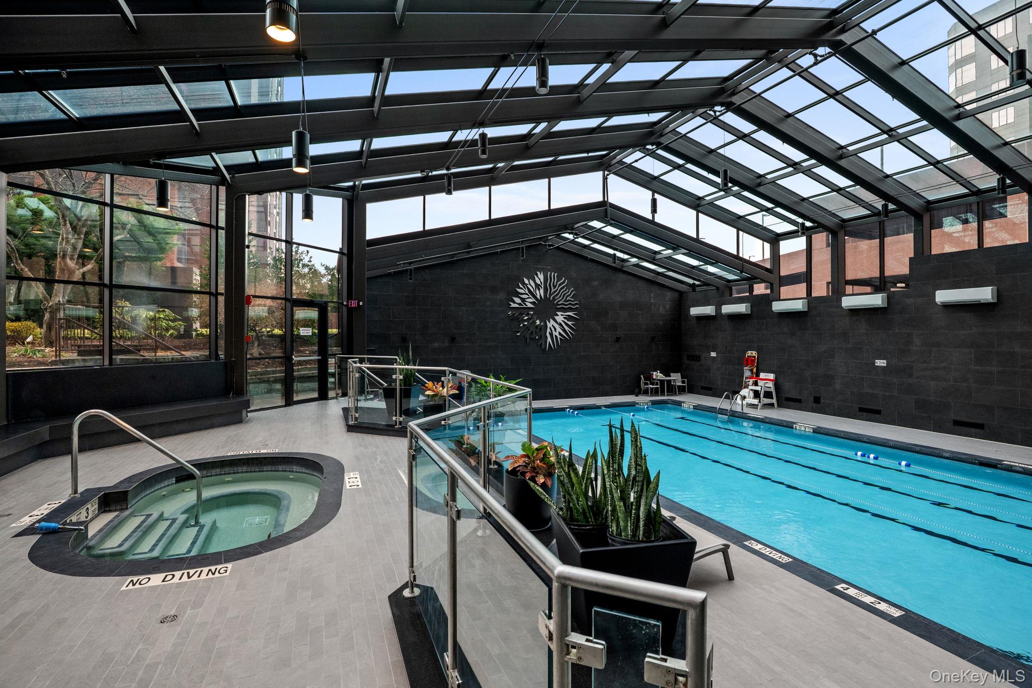 #20 photo, 4 Martine Avenue, White Plains , NY 10606