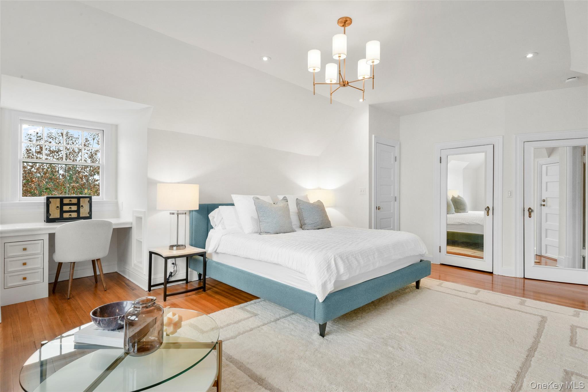 #18 photo, 203 Corlies Avenue, Pelham , NY 10803