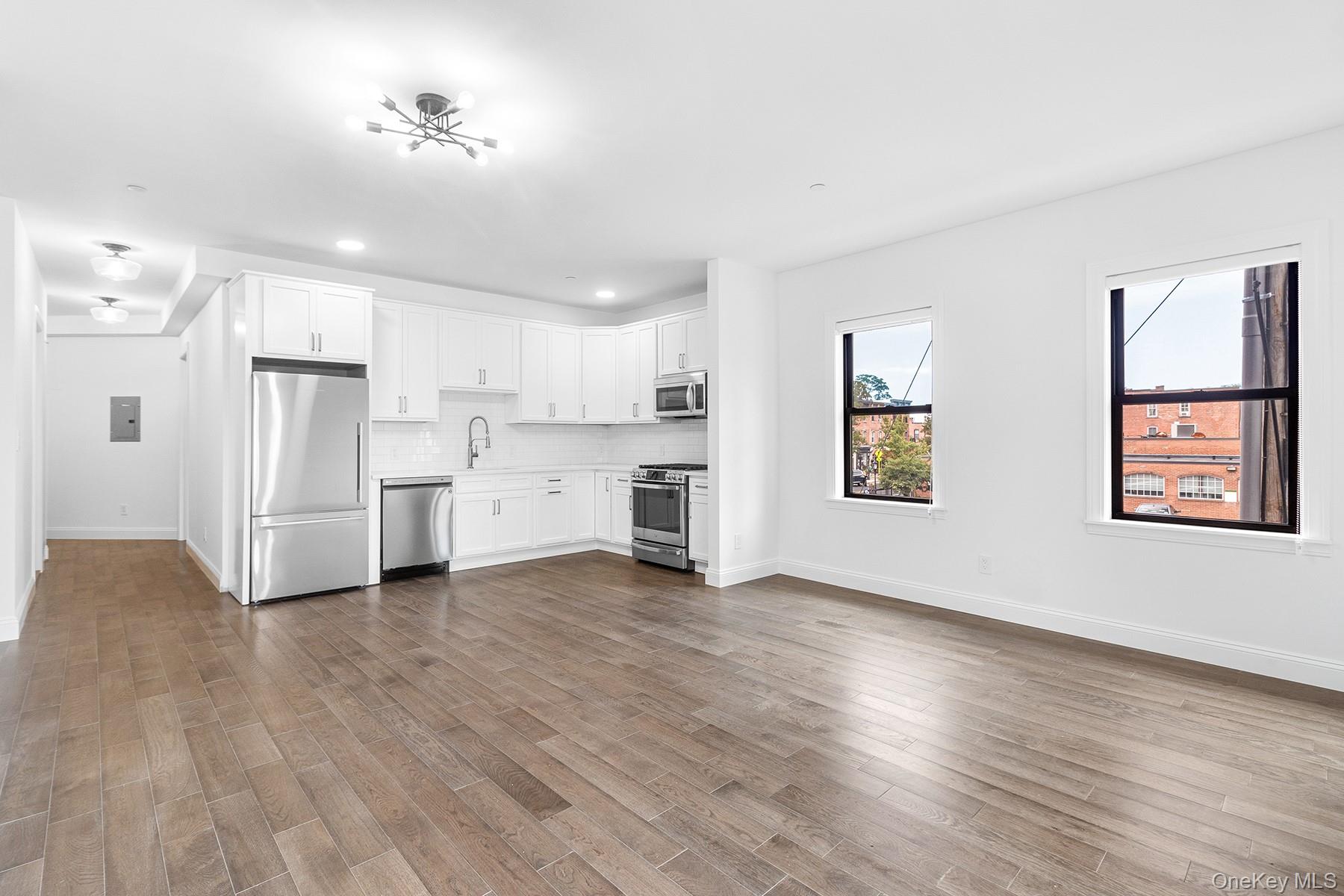 #3 photo, 206-208 Main Street, 纽约州 Beacon , NY 12508