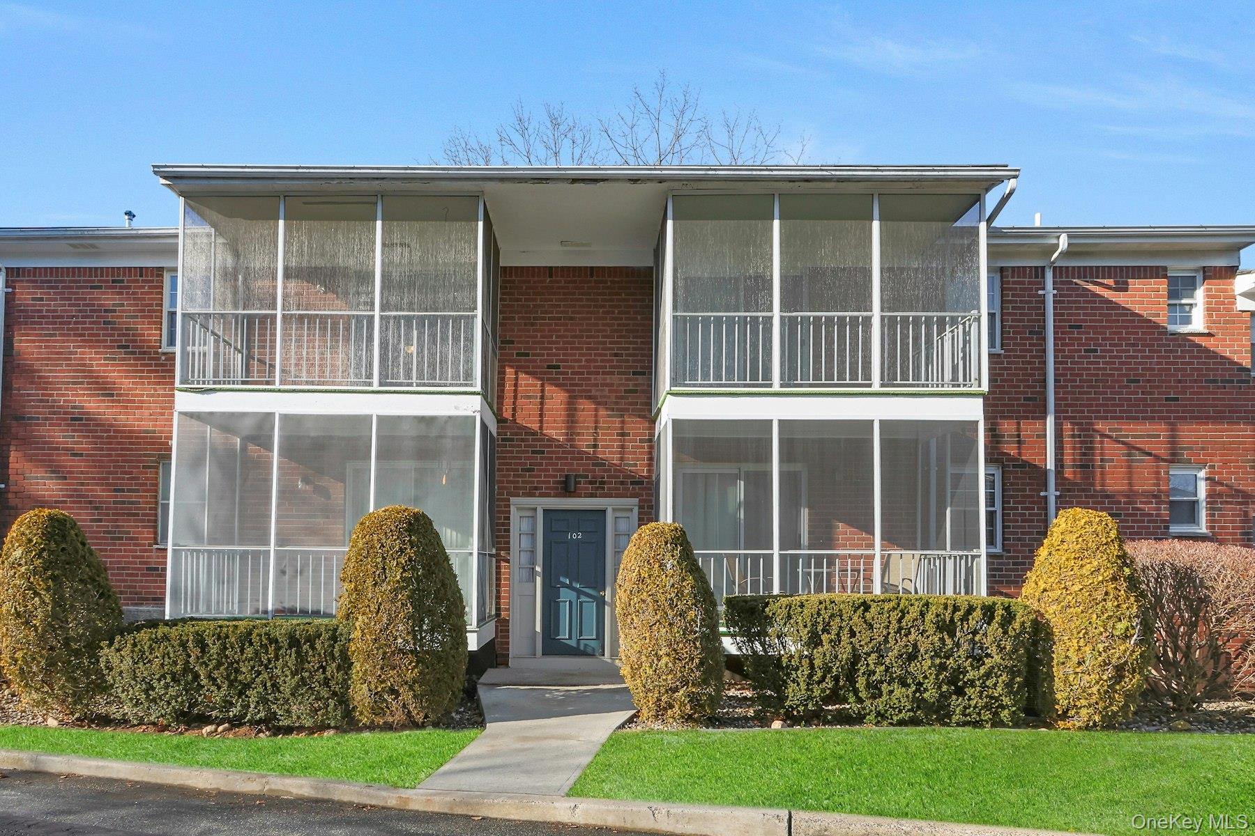 #4 photo, 102 Yorkshire Drive, Suffern , NY 10901