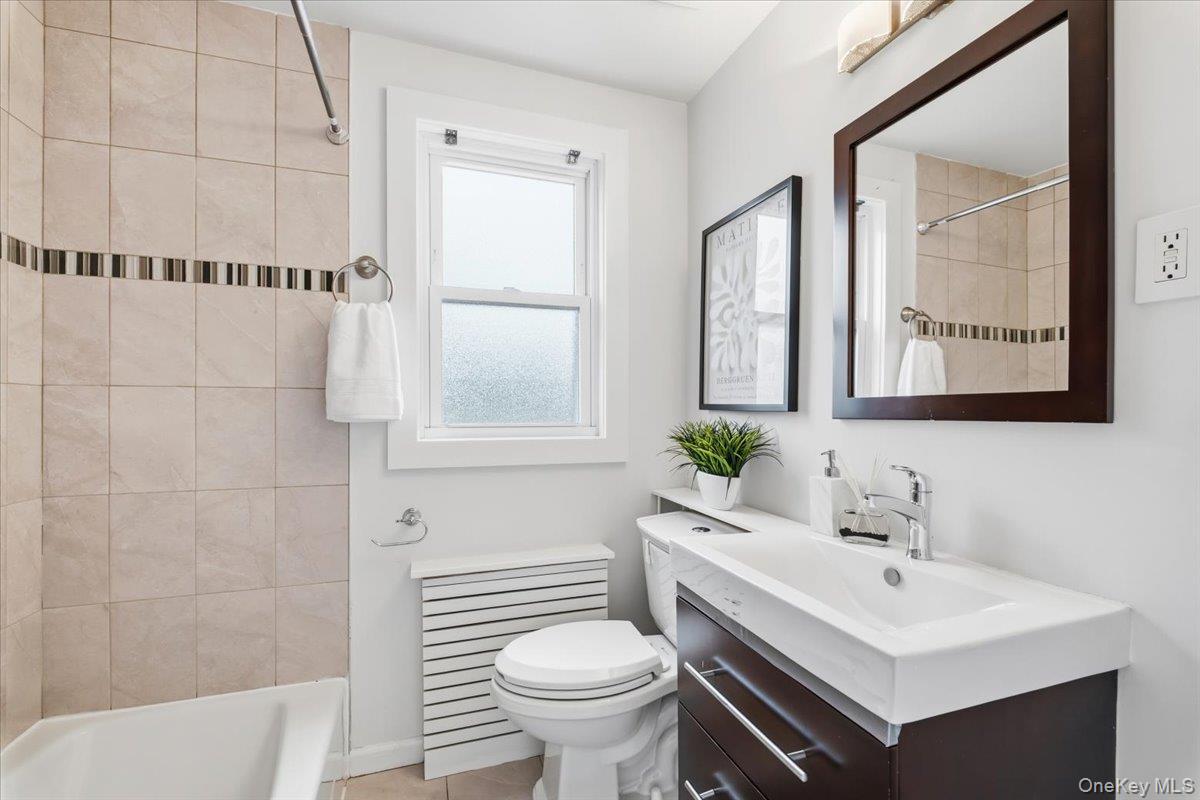 #13 photo, 35 Kass Road, White Plains , NY 10605