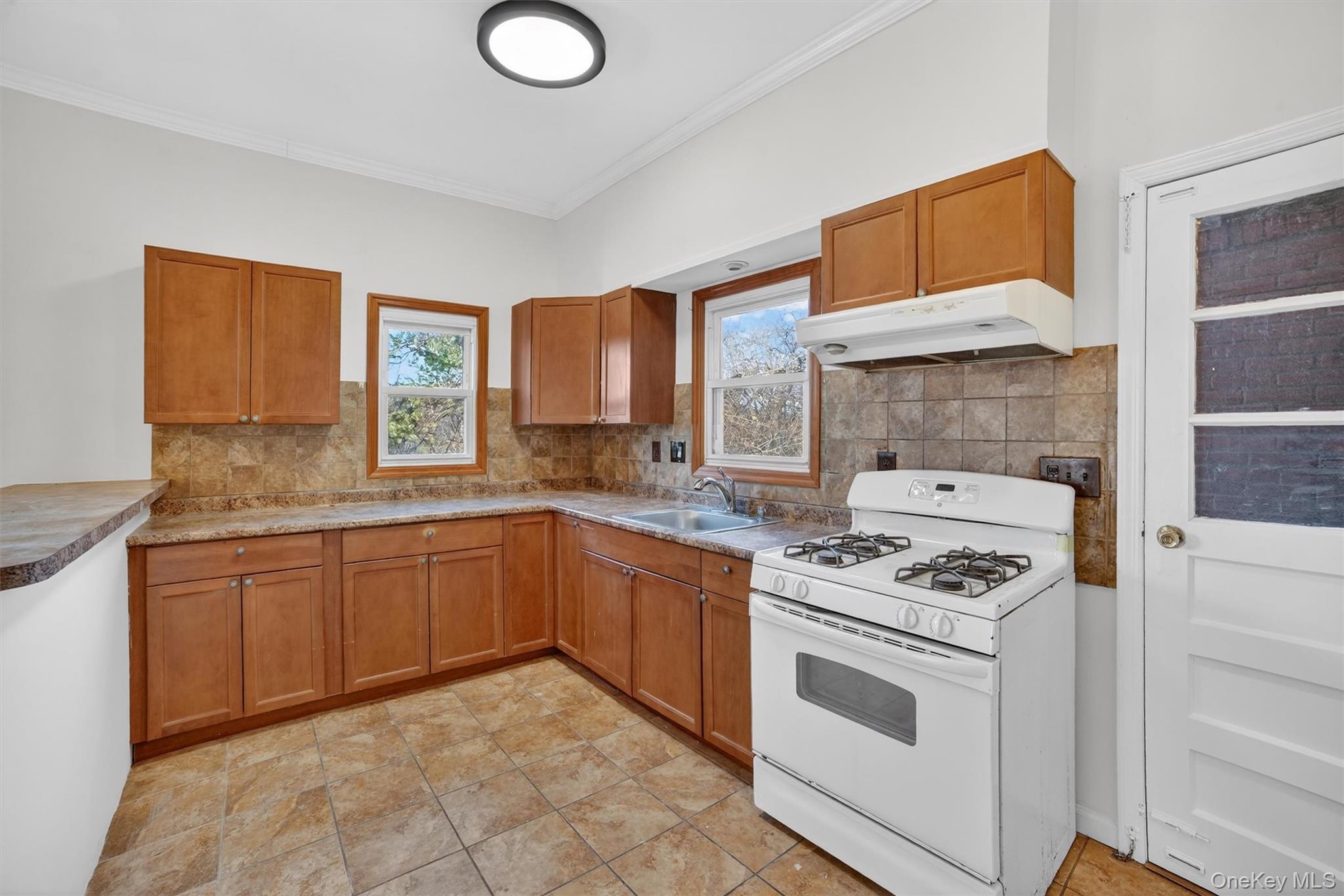 #13 photo, 43 Arthur Place, Yonkers , NY 10701