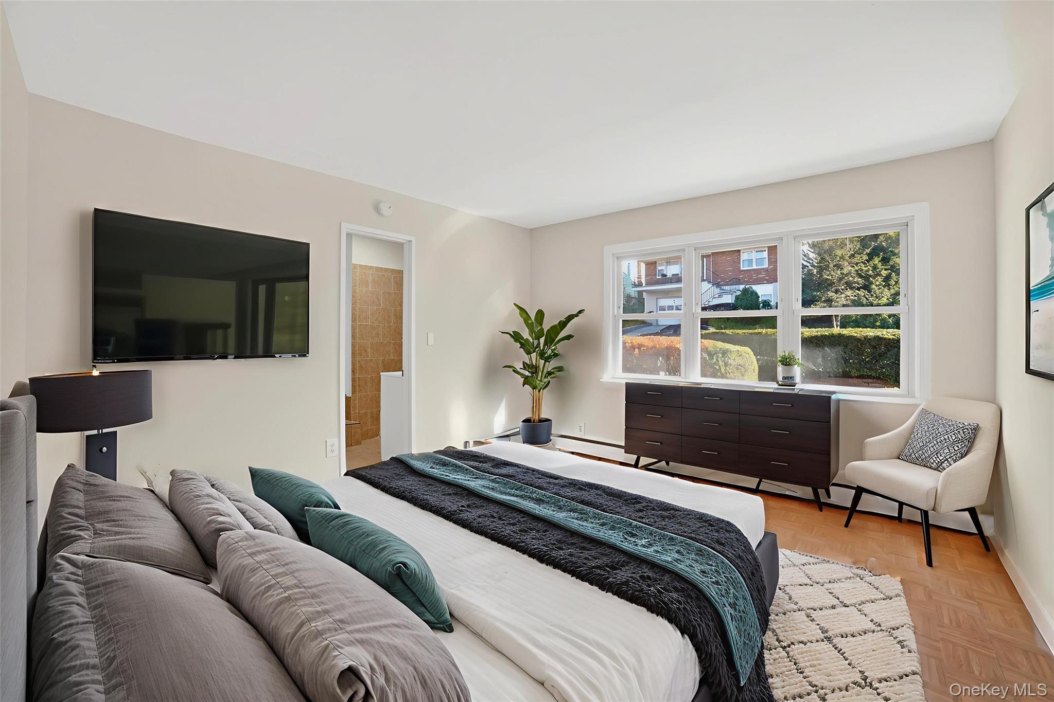 #20 photo, 43 Arthur Place, Yonkers , NY 10701