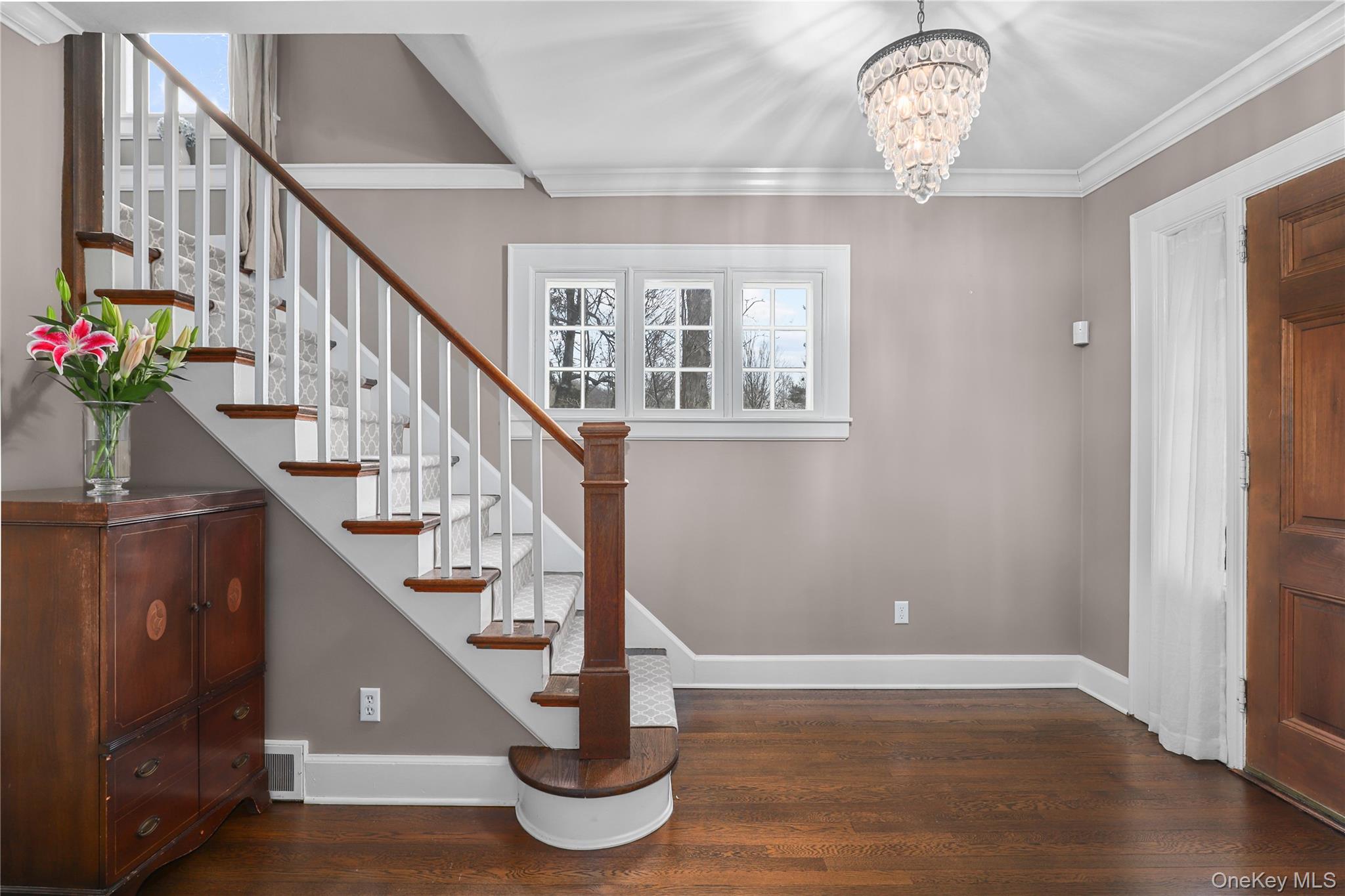 #12 photo, 35 Hamilton Road, Chappaqua , NY 10514