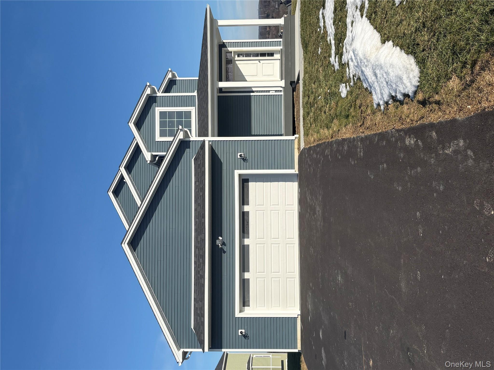 #5 photo, 34 Dartmouth Drive, Poughkeepsie , NY 12603