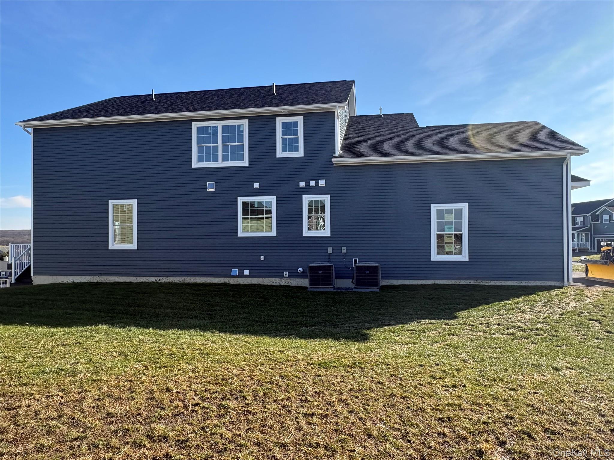 #6 photo, 34 Dartmouth Drive, Poughkeepsie , NY 12603