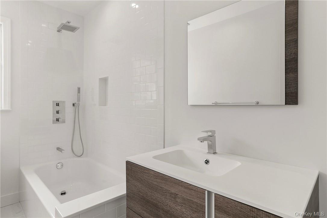 #15 photo, 22 Long Meadow Road, Bedford , NY 10506