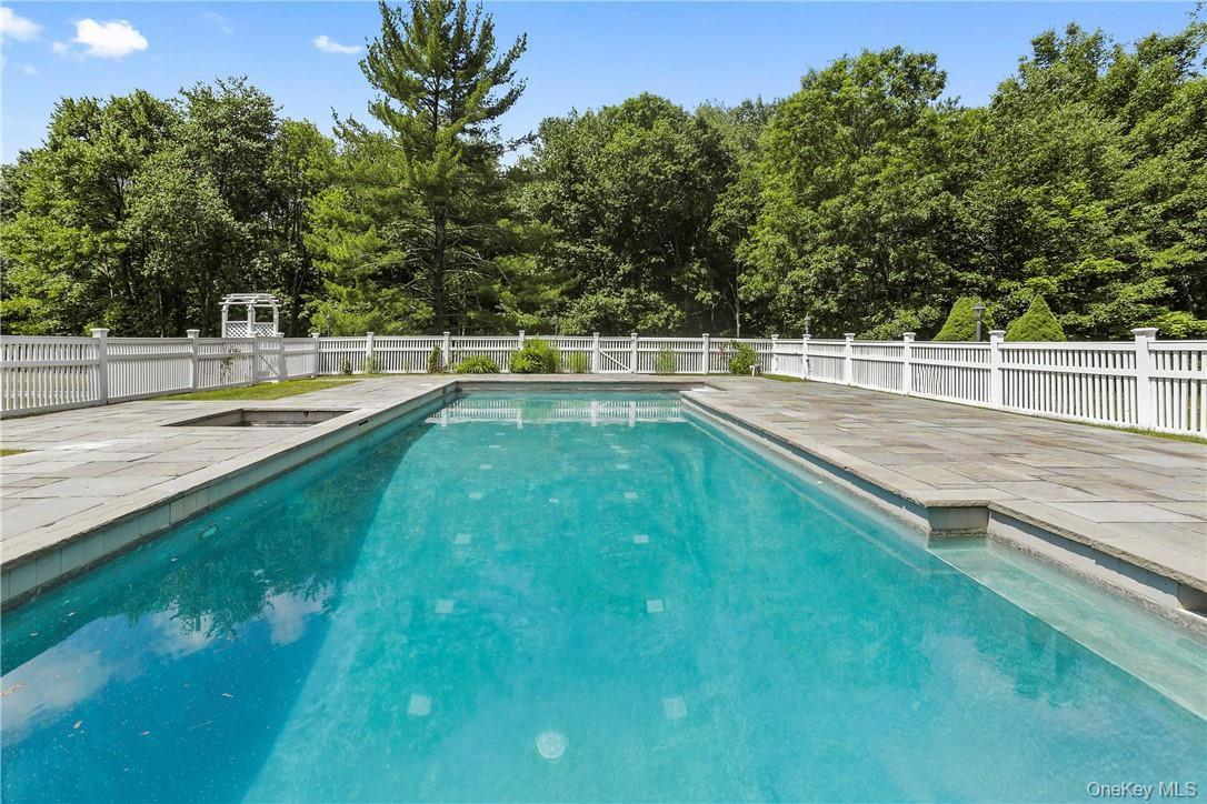 #5 photo, 22 Long Meadow Road, Bedford , NY 10506