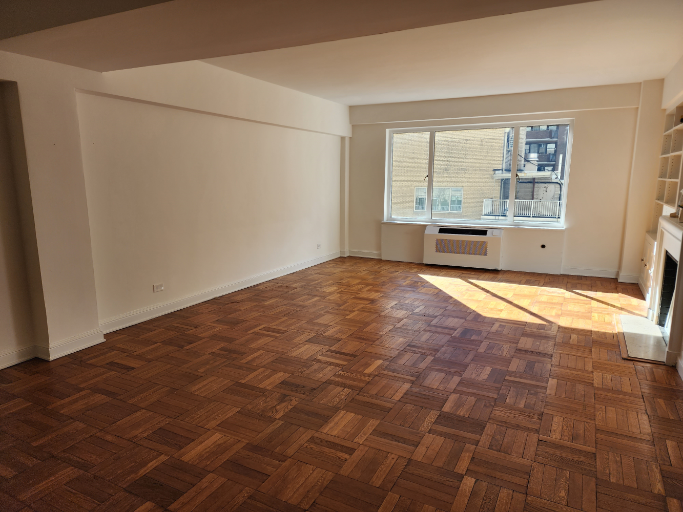 #6 photo, 40 CENTRAL Park S, מנהטן Central Park South , NY 10019