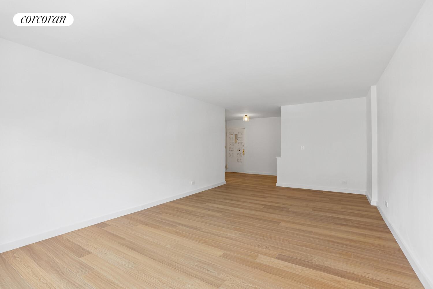 #4 photo, New York City, Yorkville , NY 10128