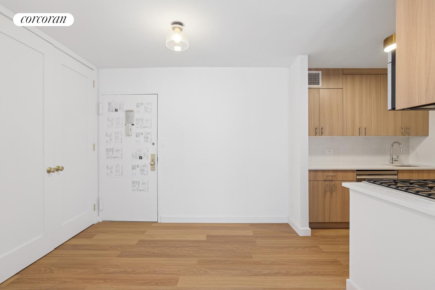 #5 photo, New York City, Yorkville , NY 10128