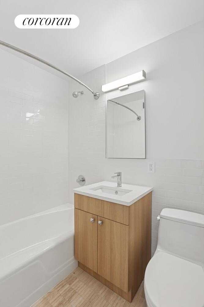 #9 photo, New York City, Yorkville , NY 10128