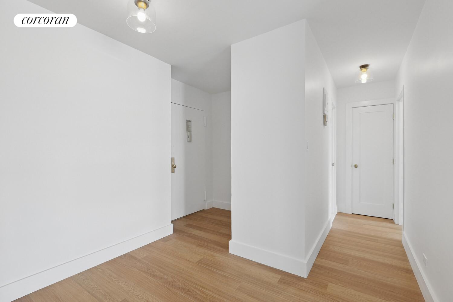 #6 photo, New York City, Yorkville , NY 10128