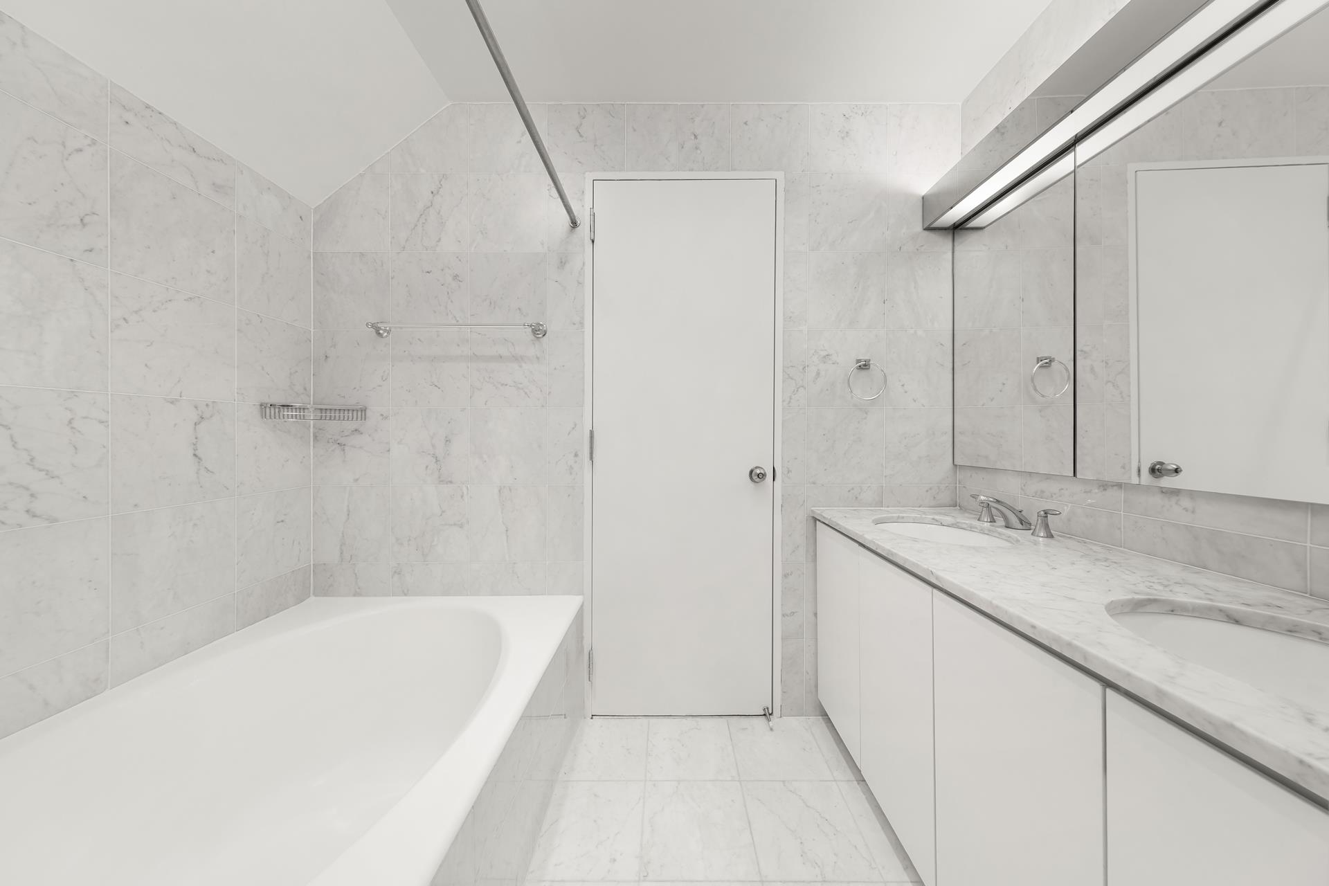 #8 photo, 232 E 67TH Street, Lenox Hill , NY 10065