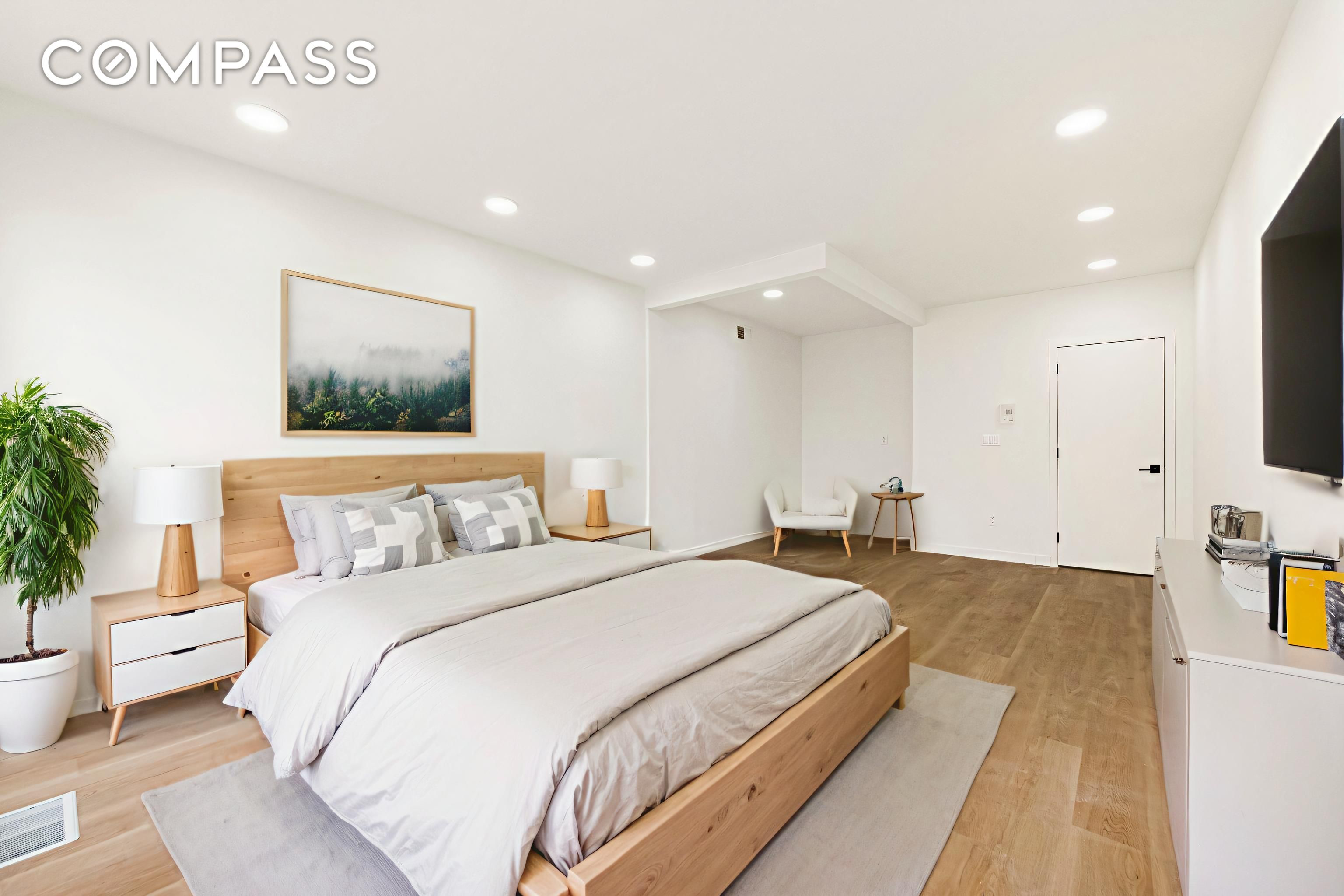 #7 photo, 3112 Emmons Avenue, Sheepshead Bay , NY 11235