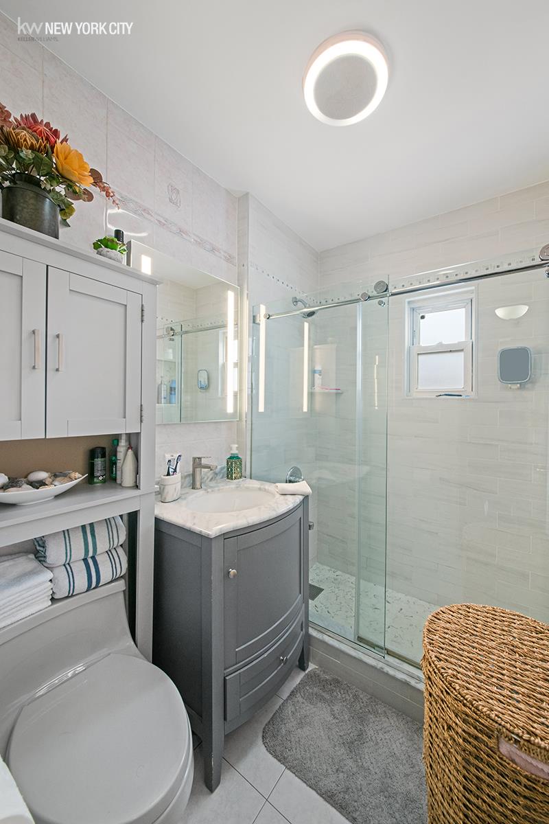 #10 photo, 2044 W 8th Street, Gravesend , NY 11223