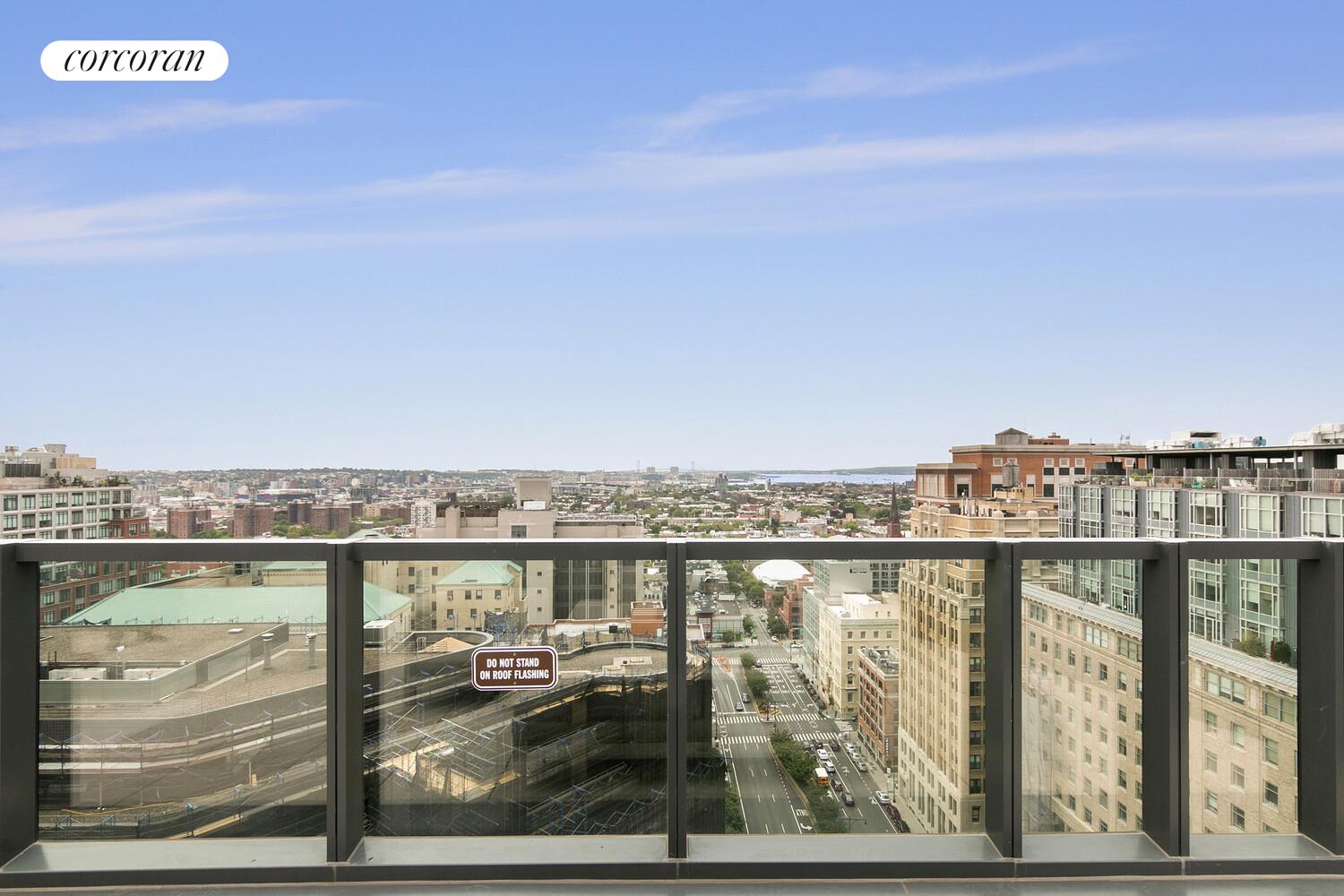 #13 photo, Brooklyn, הברונקס Downtown Brooklyn , NY 11201