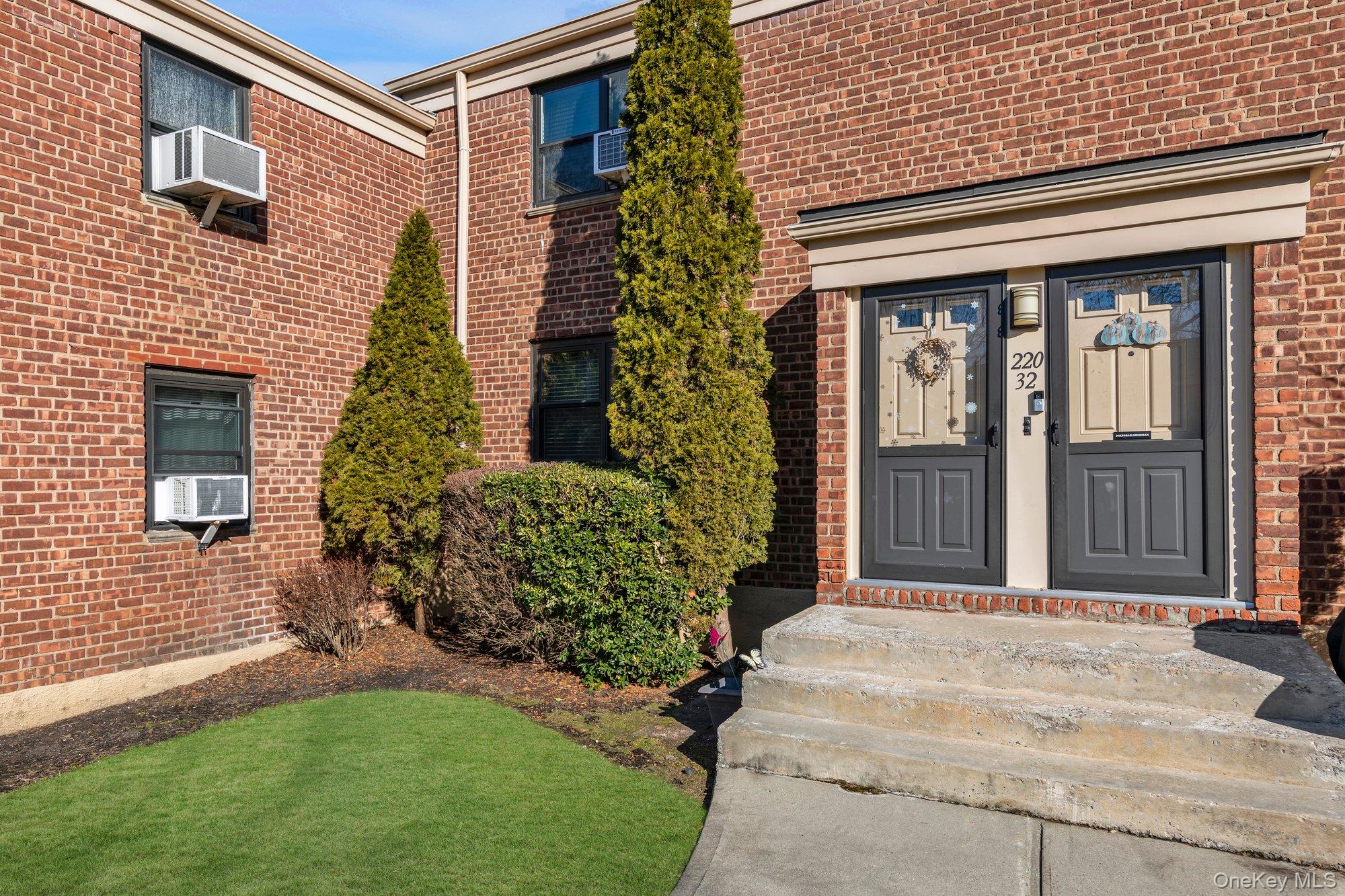 #12 photo, 220-32 73rd Avenue, Куинс ‖ Bayside , NY 11364