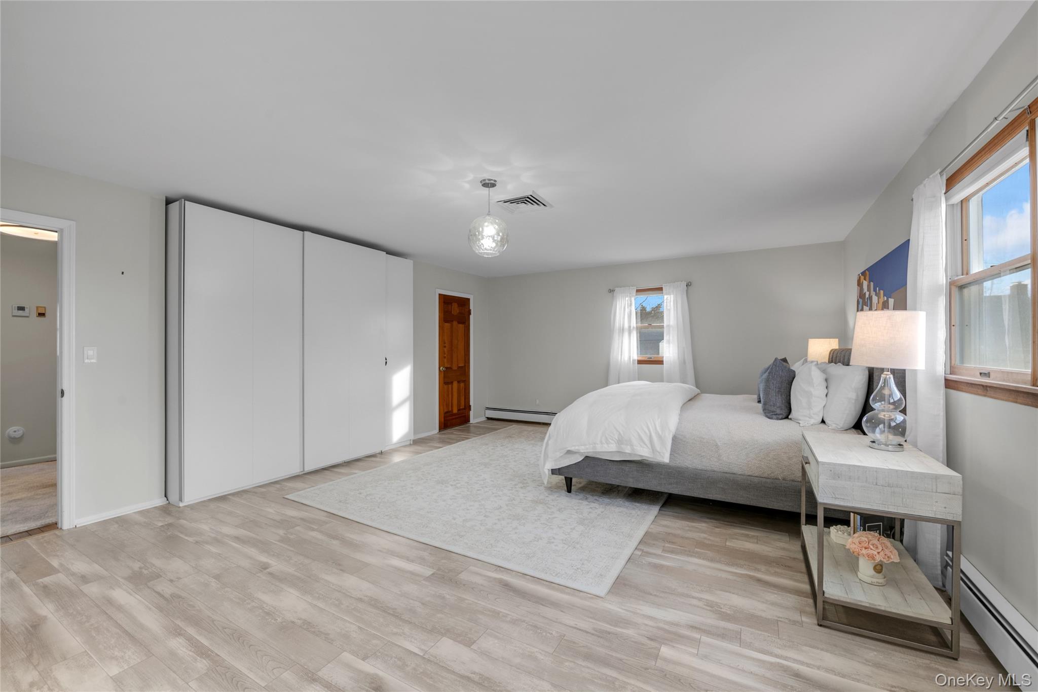 #18 photo, 29 3rd Avenue, Port Washington , NY 11050