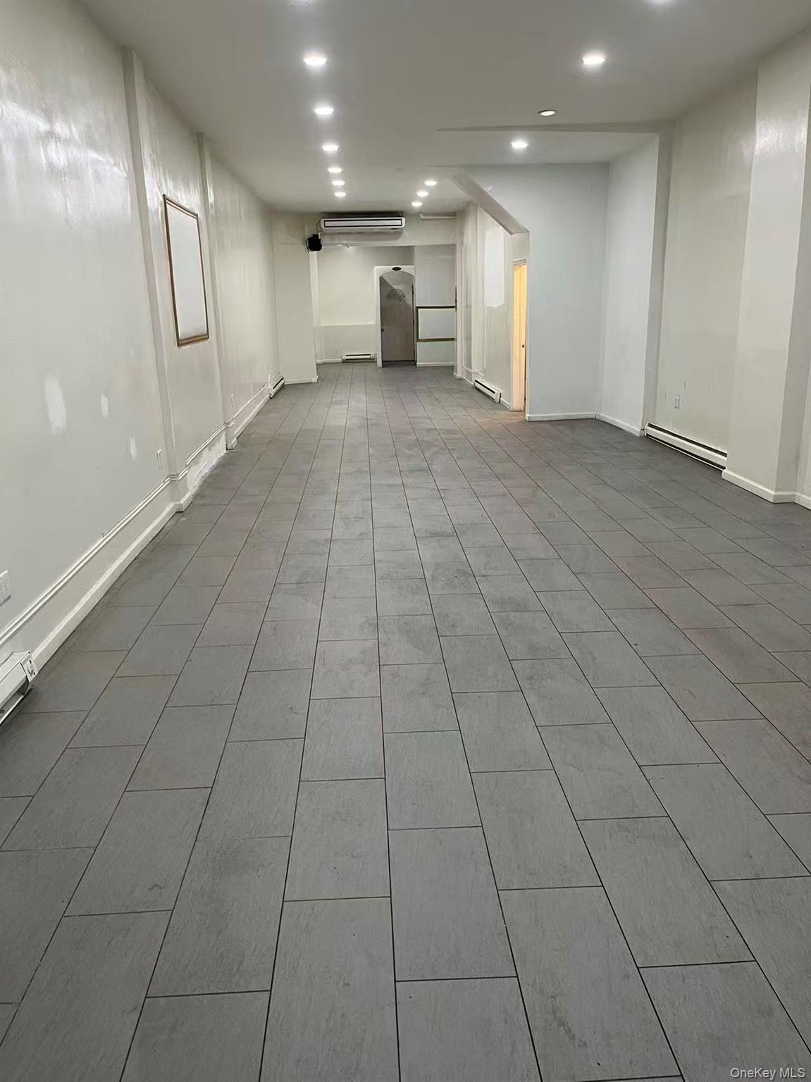 #5 photo, 10251 Jamaica Avenue, Richmond Hill , NY 11418