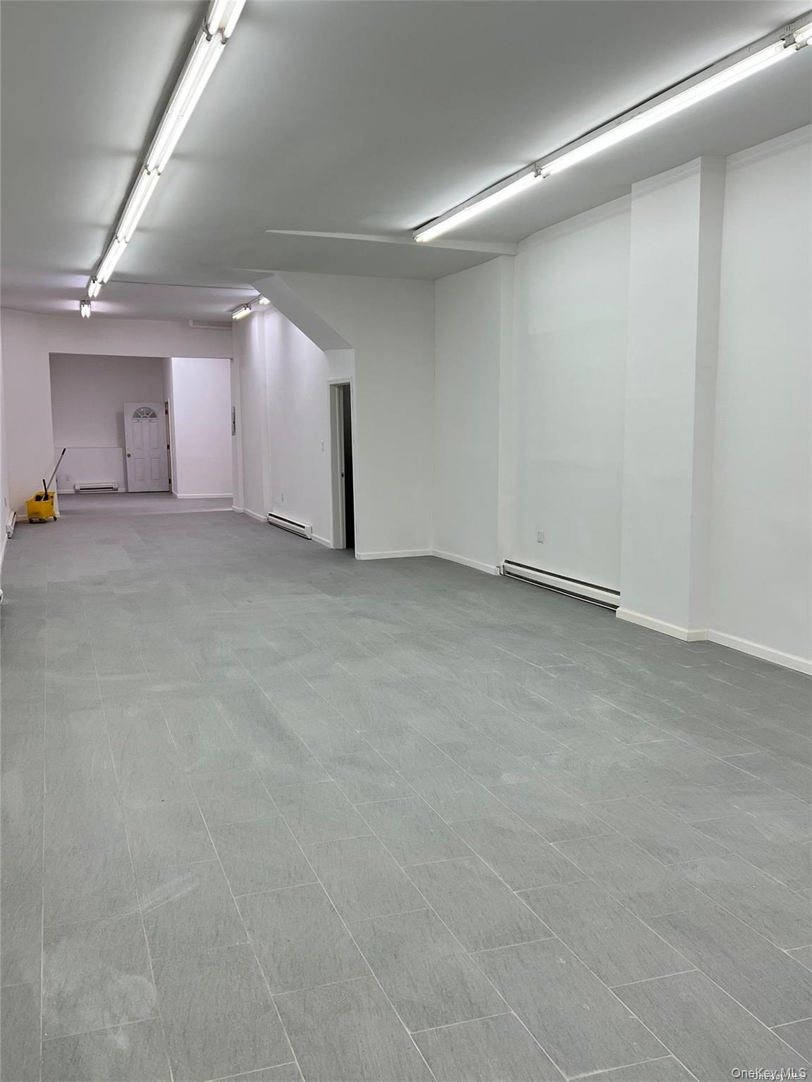 #6 photo, 10251 Jamaica Avenue, Richmond Hill , NY 11418