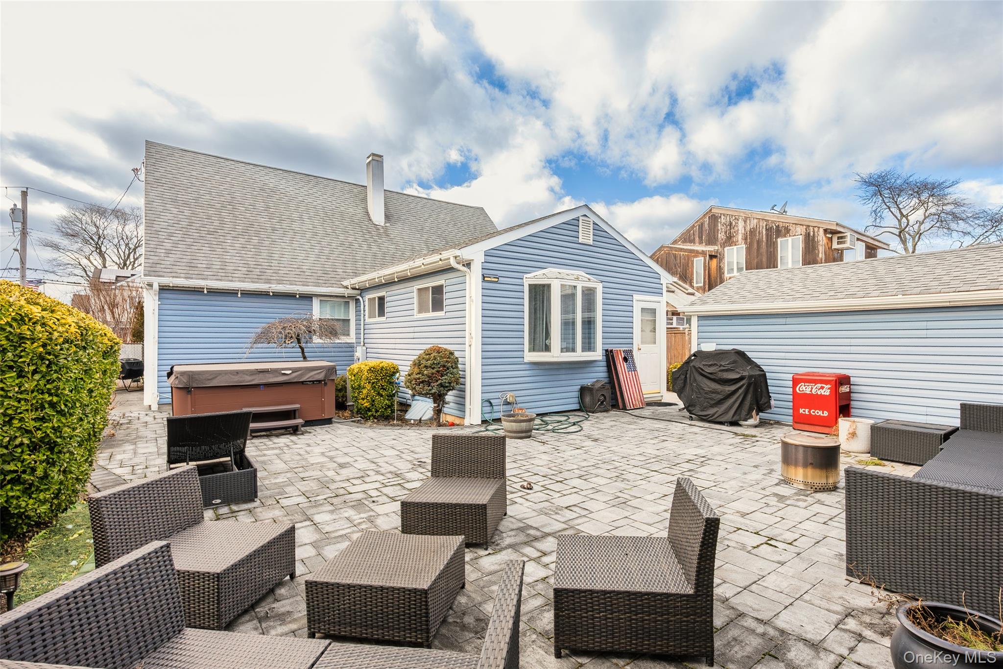 #18 photo, 3285 Neptune Avenue, नासाउ काउंटी Oceanside , NY 11572