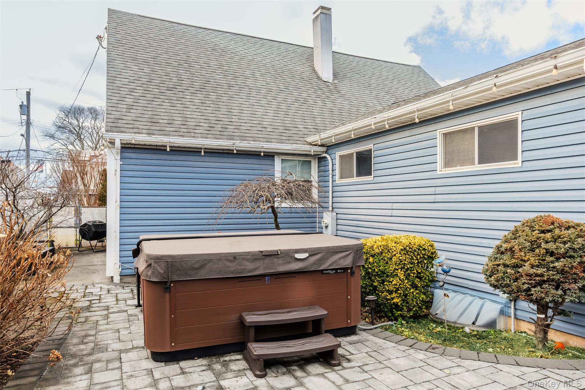 #19 photo, 3285 Neptune Avenue, नासाउ काउंटी Oceanside , NY 11572