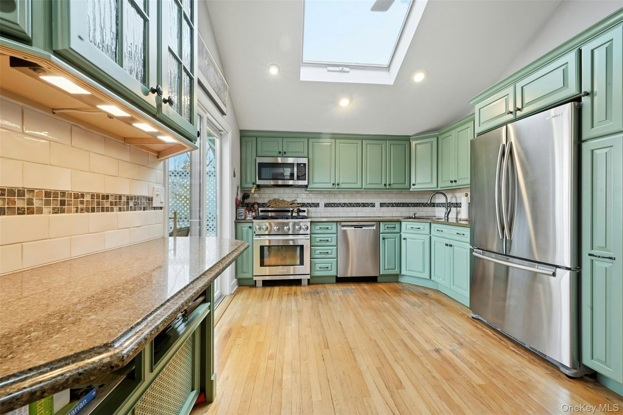 #9 photo, 44 Bayberry Drive, Huntington , NY 11743