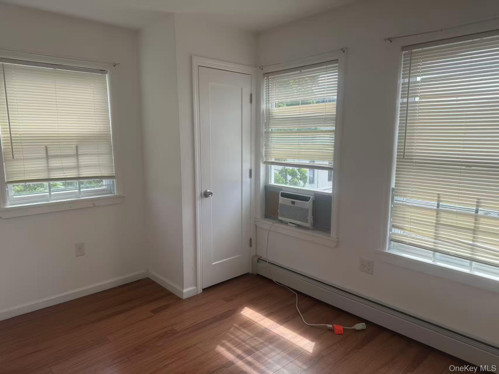 #5 photo, 14A Mesereau Court, Бруклин ‖ Brooklyn , NY 11235