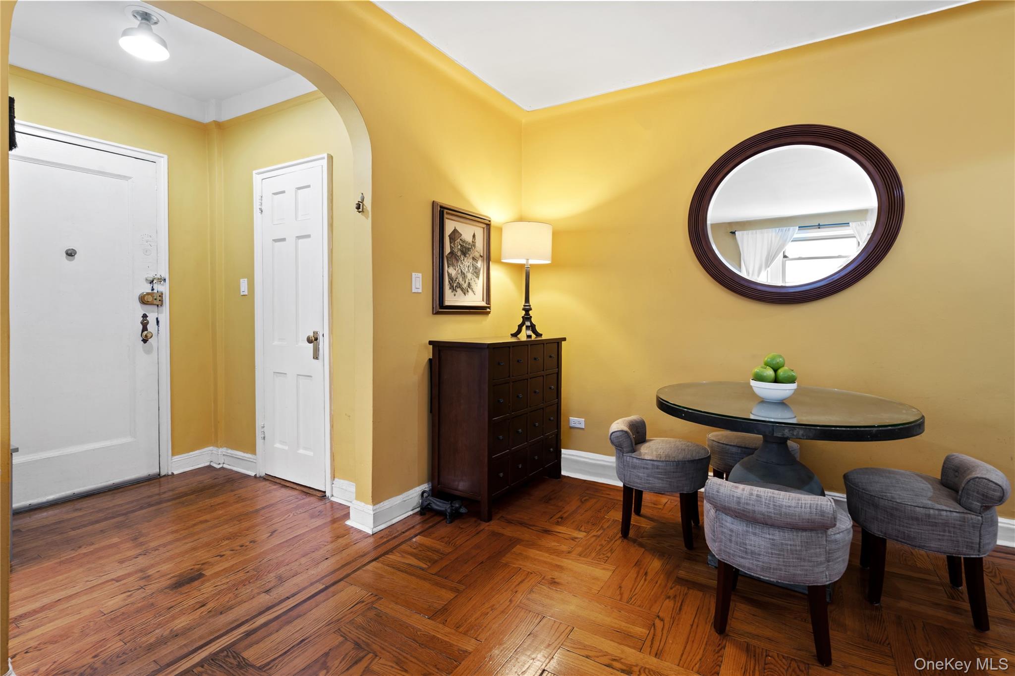 #5 photo, 110-31 73rd Road, 뉴욕퀸즈 Forest Hills , NY 11375