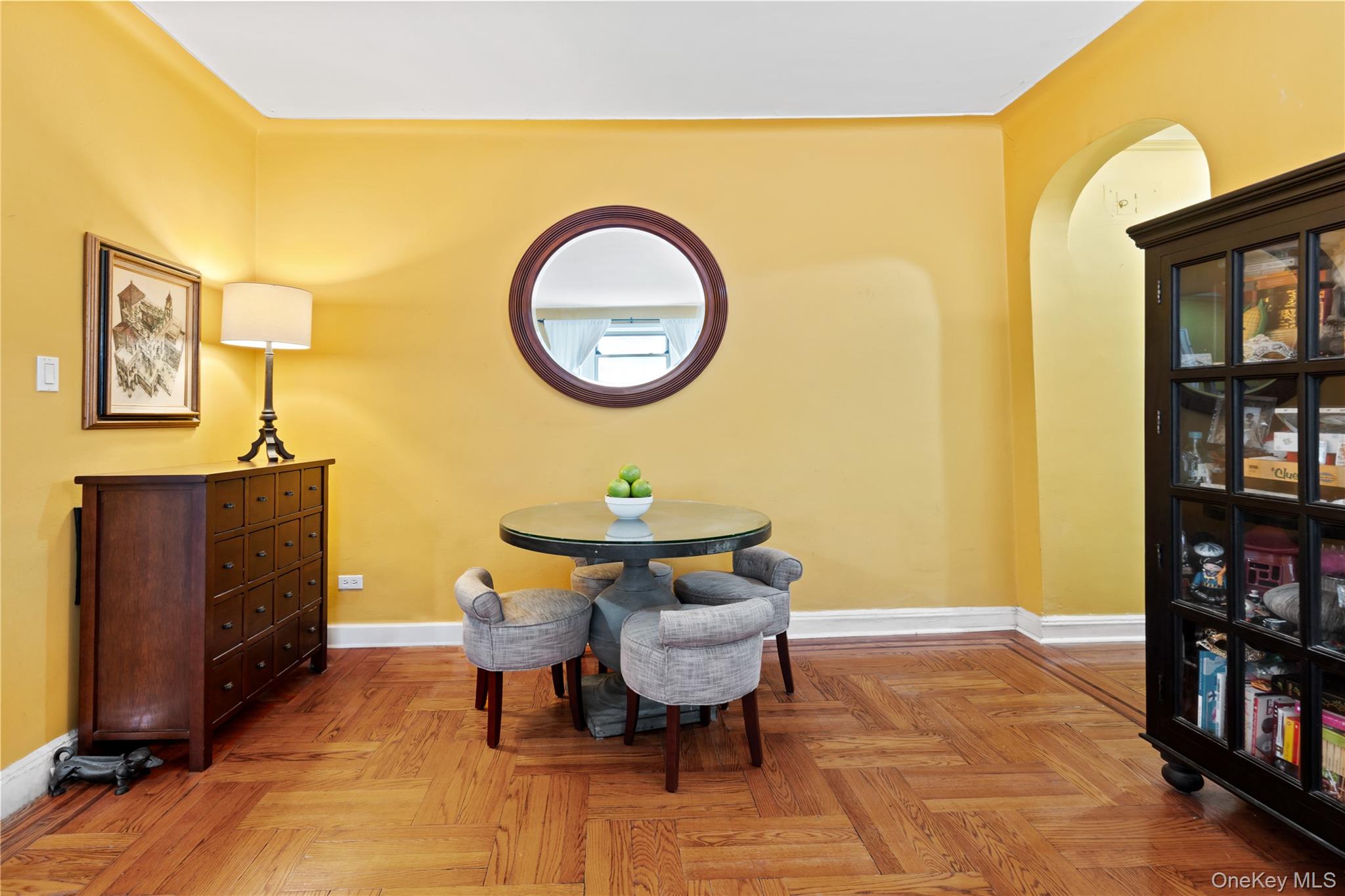 #6 photo, 110-31 73rd Road, 뉴욕퀸즈 Forest Hills , NY 11375