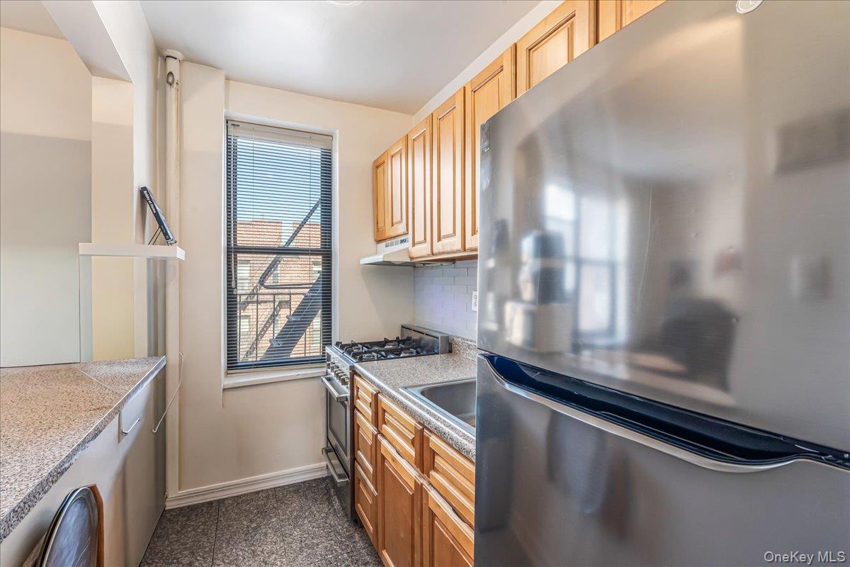 #7 photo, 67-35 Yellowstone Blvd, Куинс ‖ Forest Hills , NY 11375